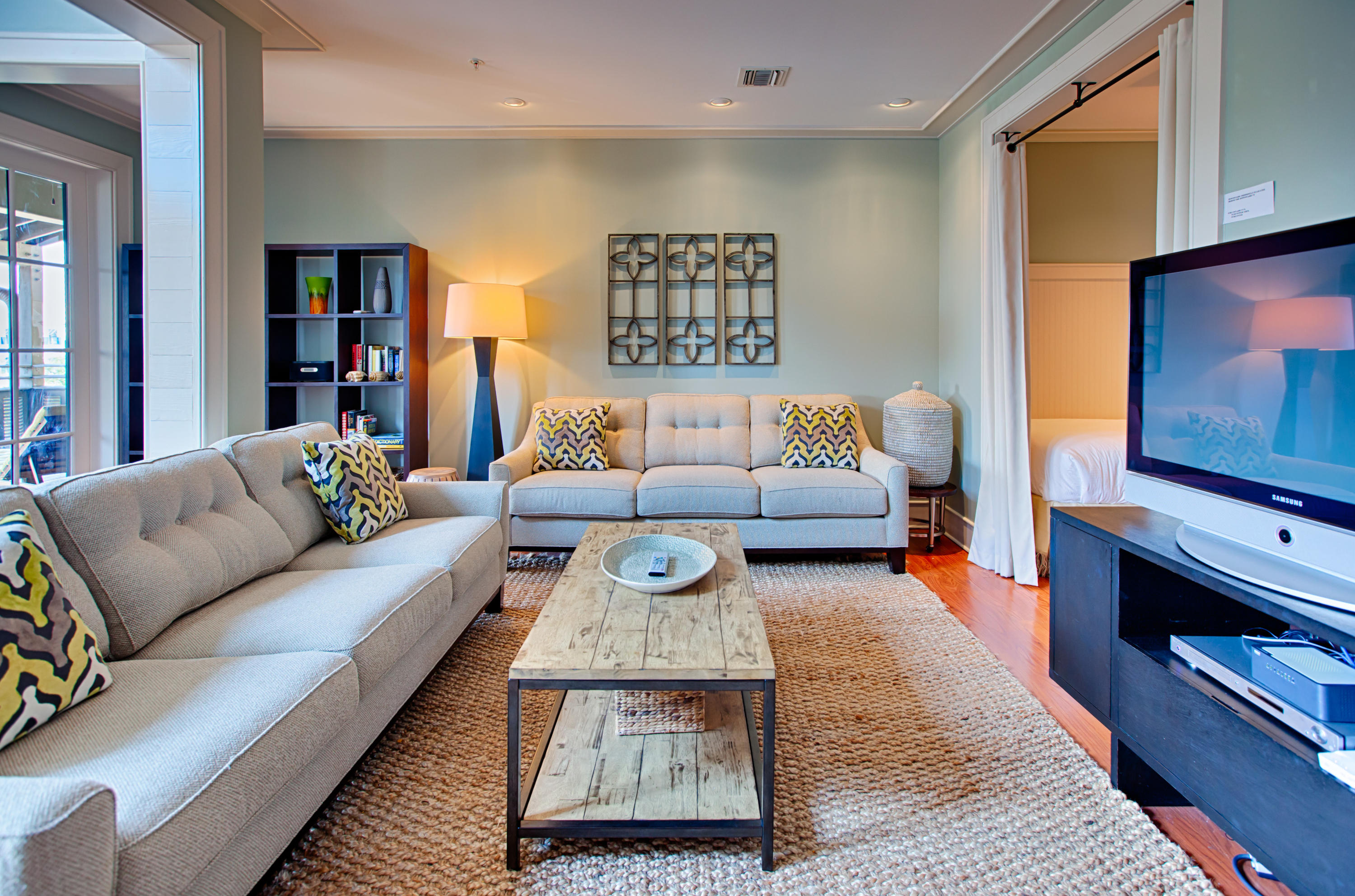 ROSEMARY BEACH, THE MERCADO - Residential