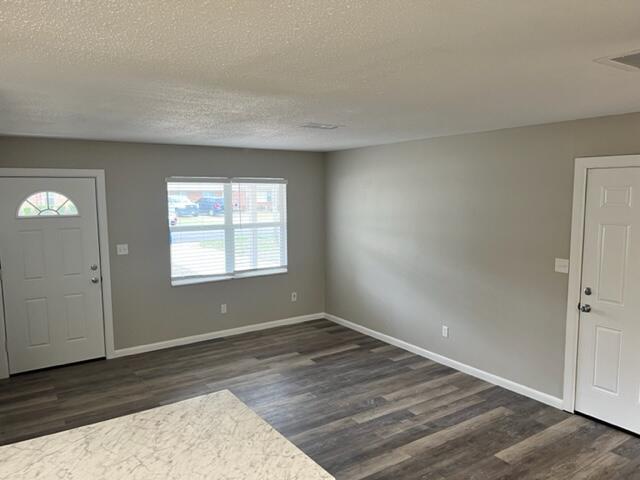 SPRINGDALE - Residential Lease