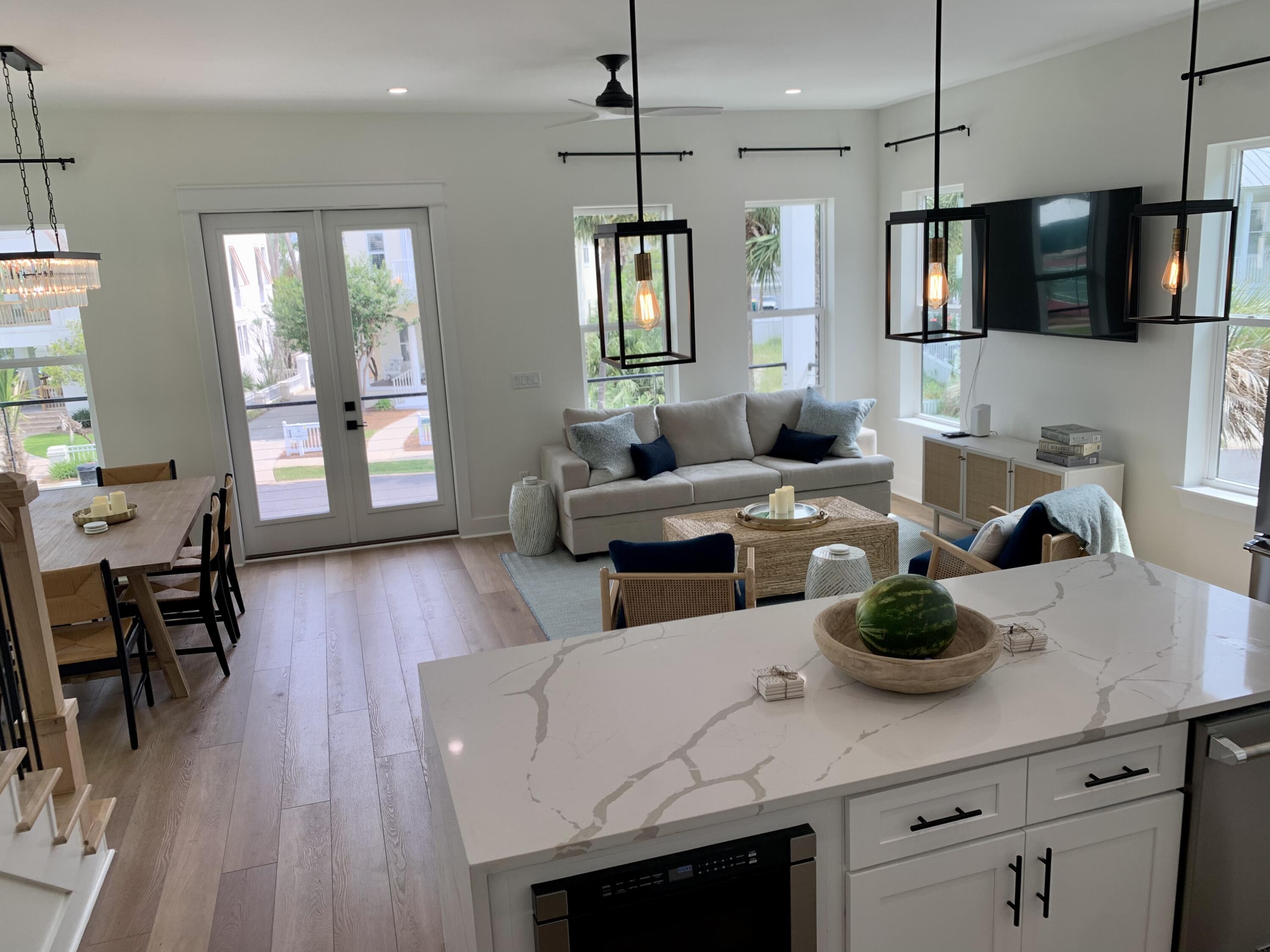 DESTIN POINTE - Residential