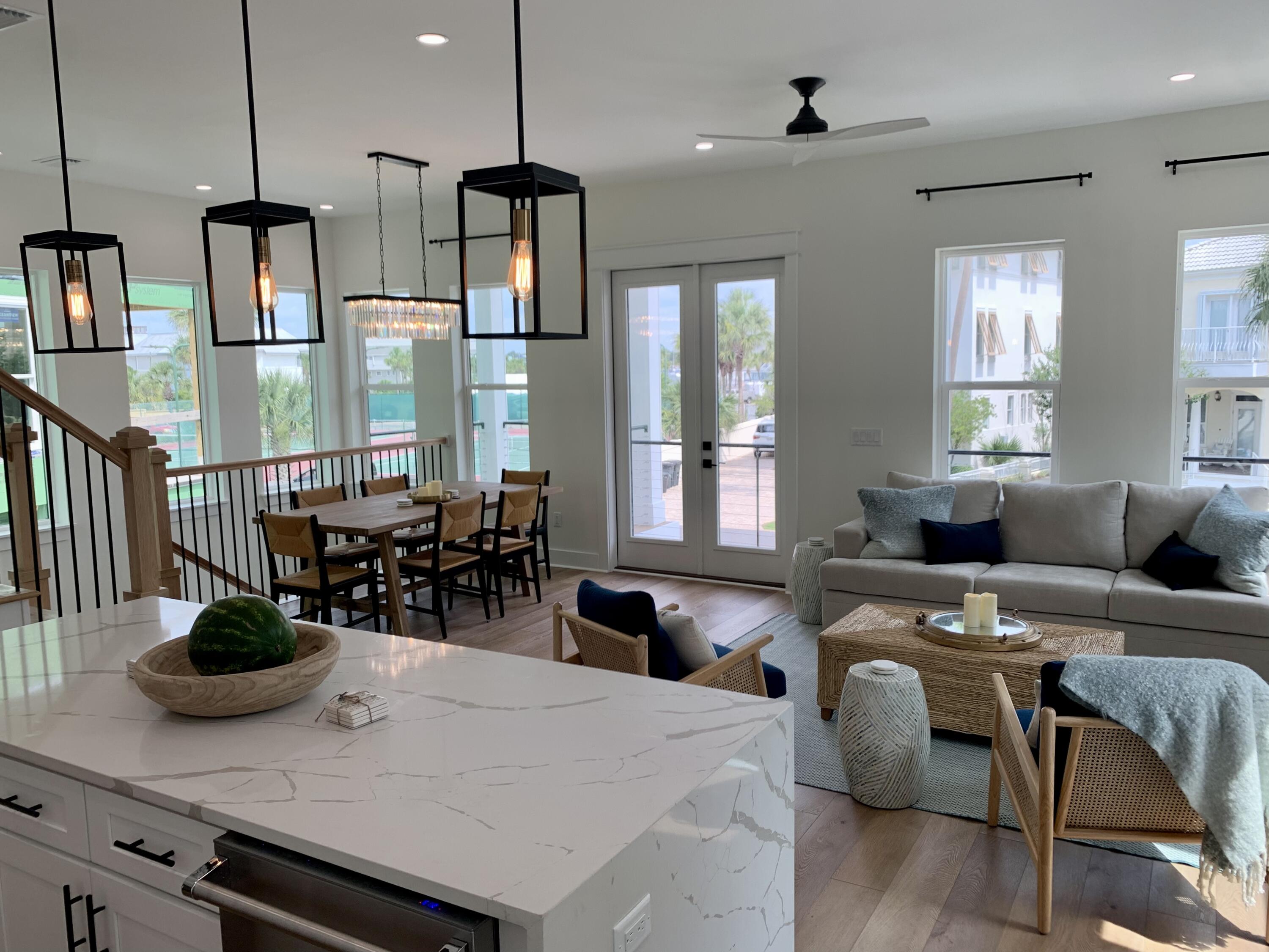 DESTIN POINTE - Residential
