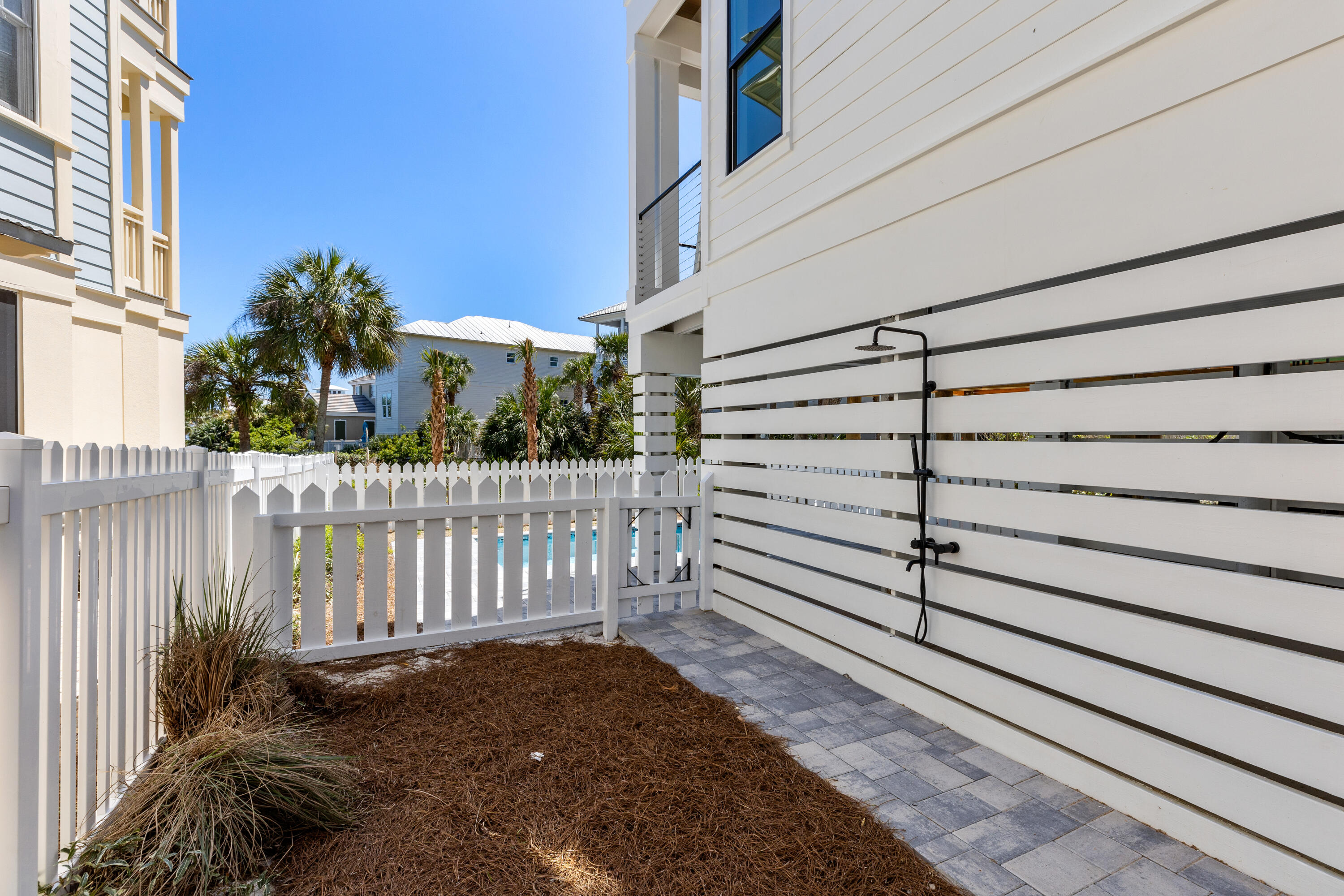 DESTIN POINTE - Residential