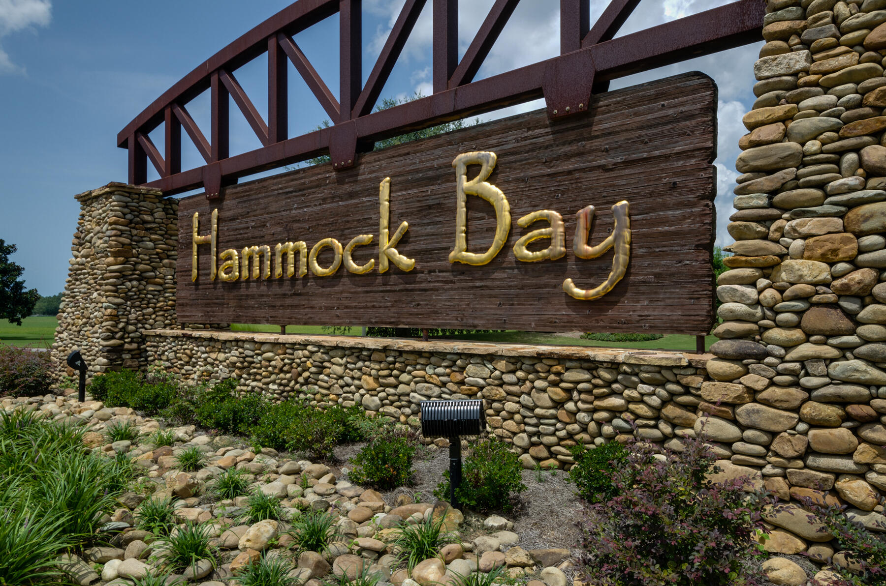 HAMMOCK BAY - Residential