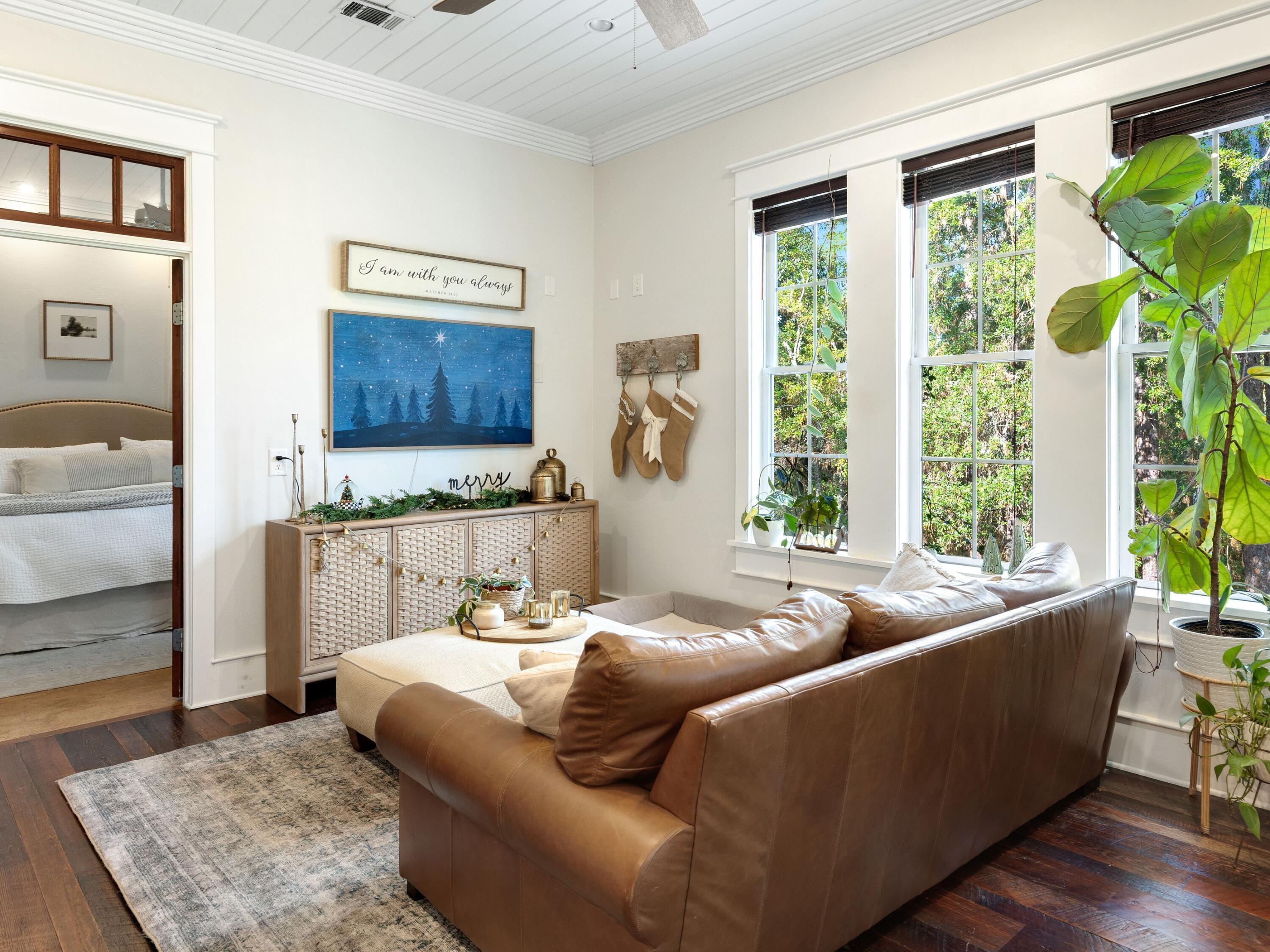 WOODLAND BAYOU ESTATES - Residential