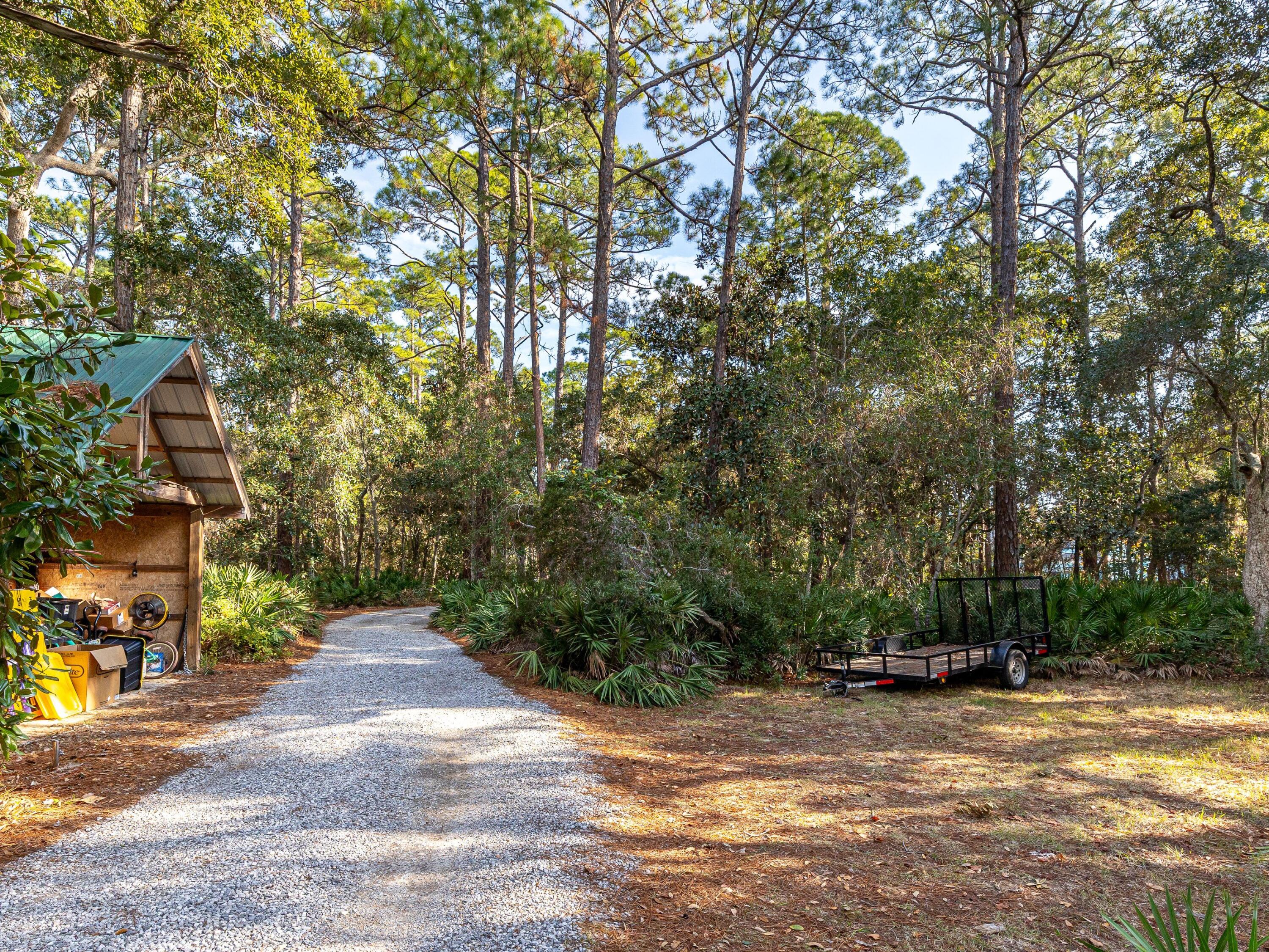 WOODLAND BAYOU ESTATES - Residential