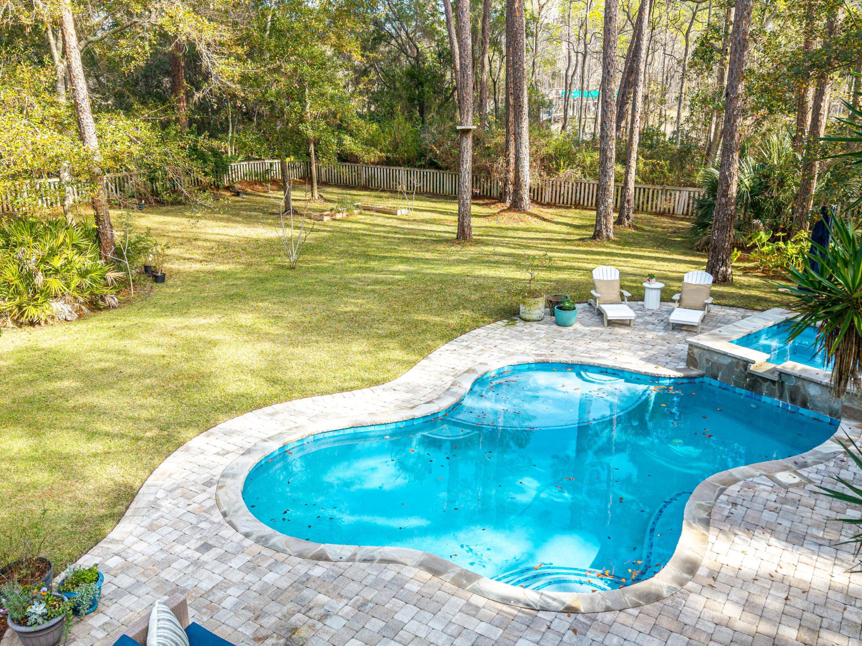 WOODLAND BAYOU ESTATES - Residential