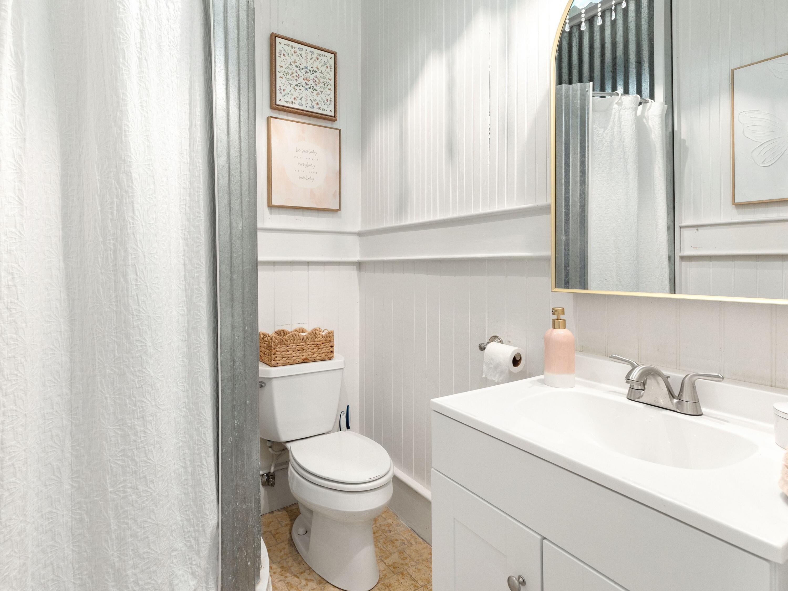 WOODLAND BAYOU ESTATES - Residential