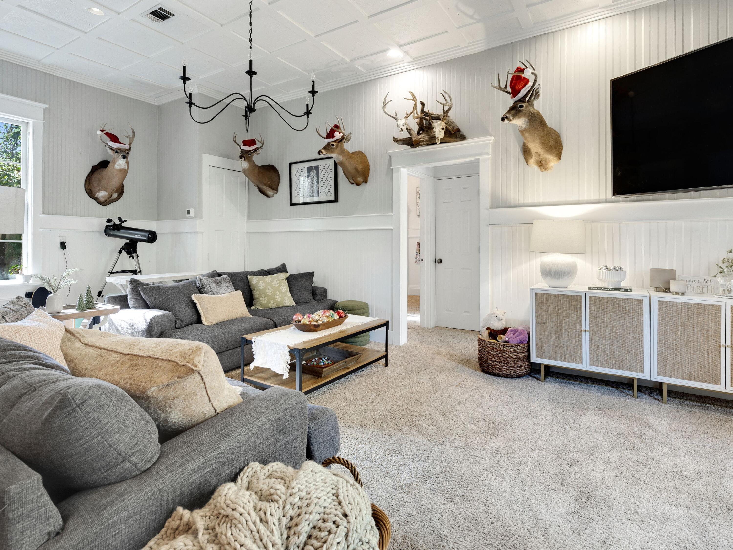 WOODLAND BAYOU ESTATES - Residential