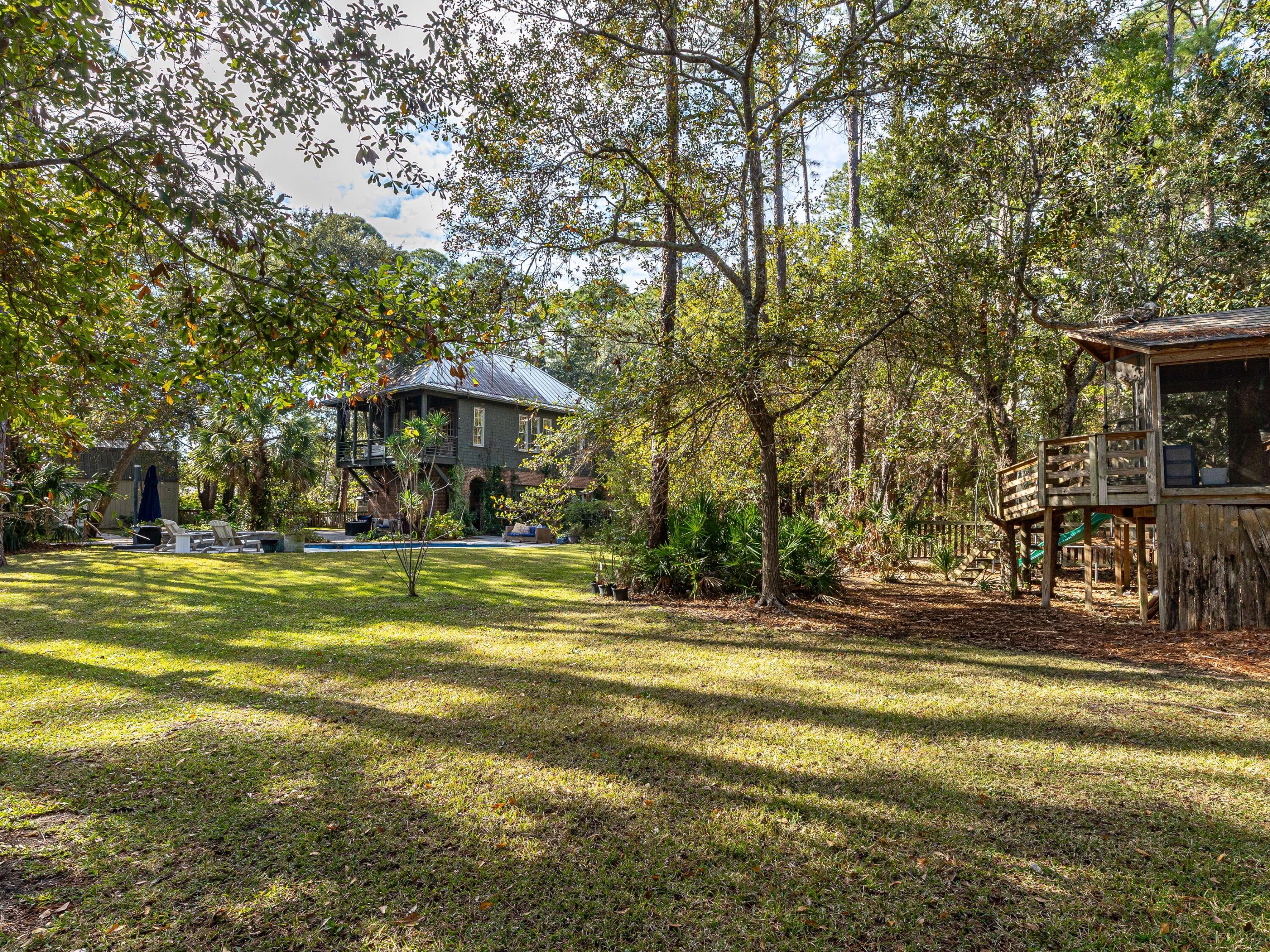 WOODLAND BAYOU ESTATES - Residential