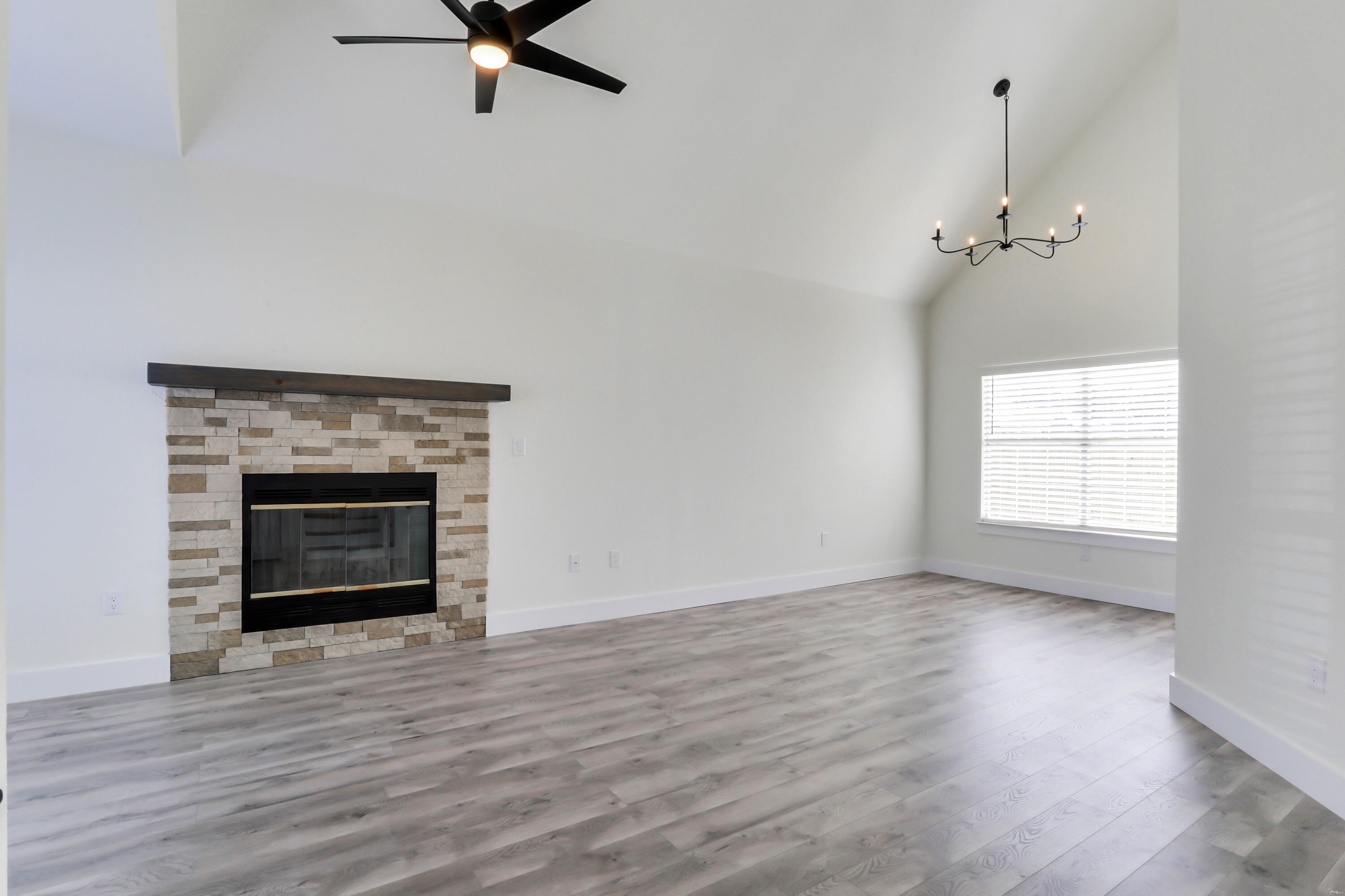 FOREST OAKS PH 2 - Residential