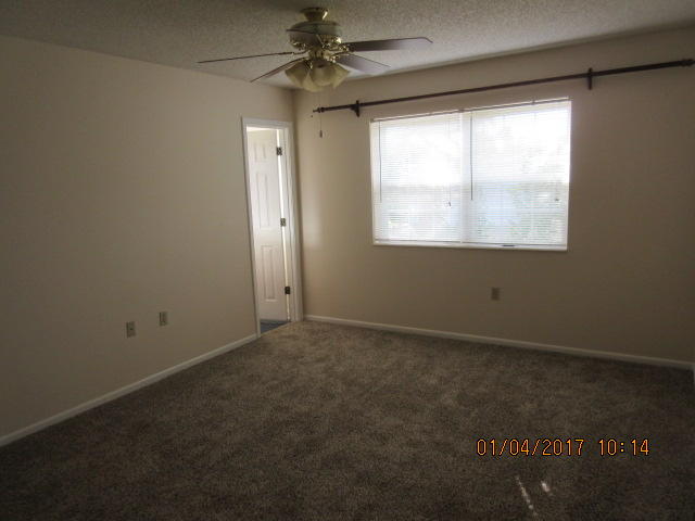 CHATEAU PRES DE LA MER - Residential Lease