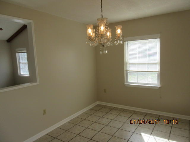 CHATEAU PRES DE LA MER - Residential Lease