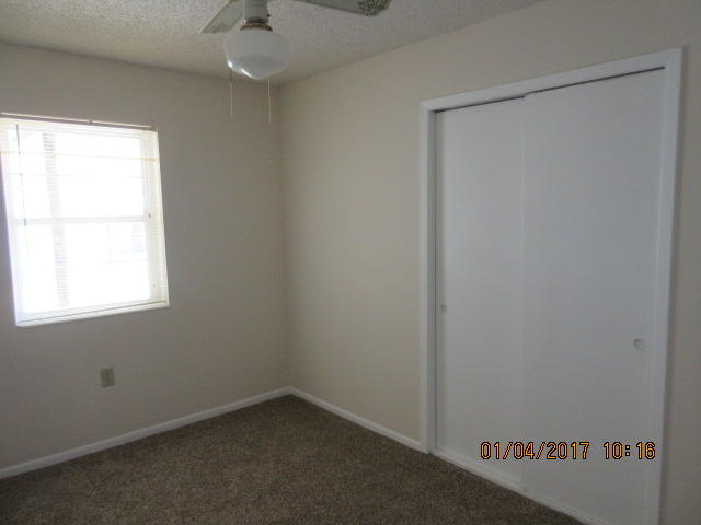 CHATEAU PRES DE LA MER - Residential Lease