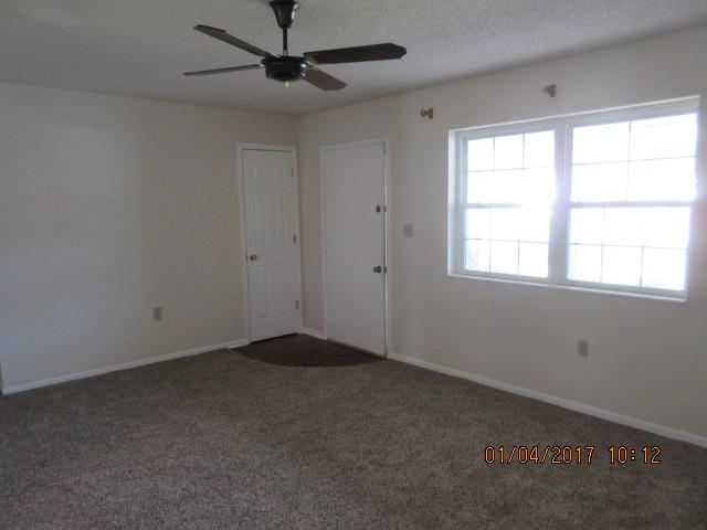 CHATEAU PRES DE LA MER - Residential Lease