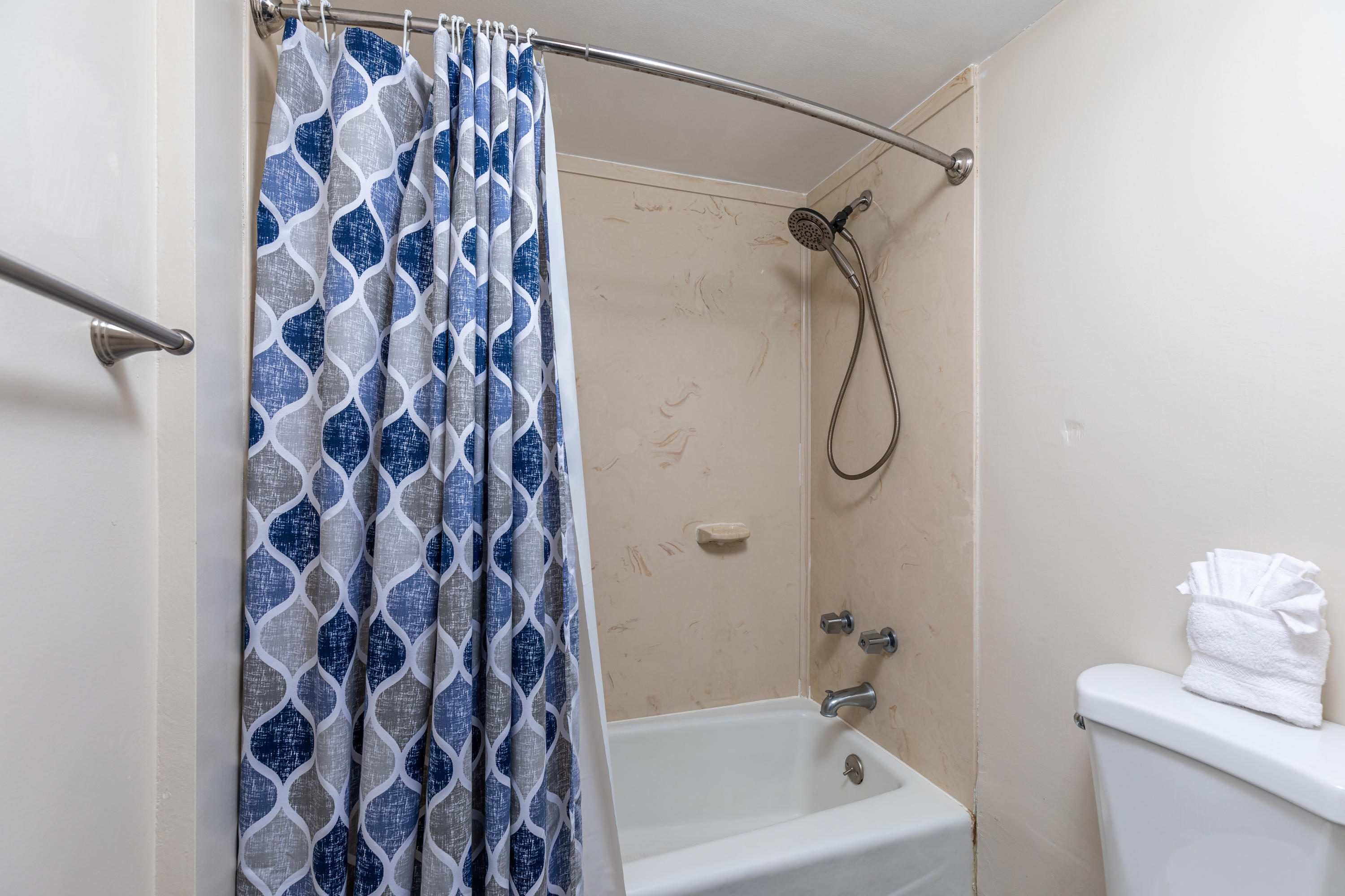 NAUTILUS CONDO - Residential