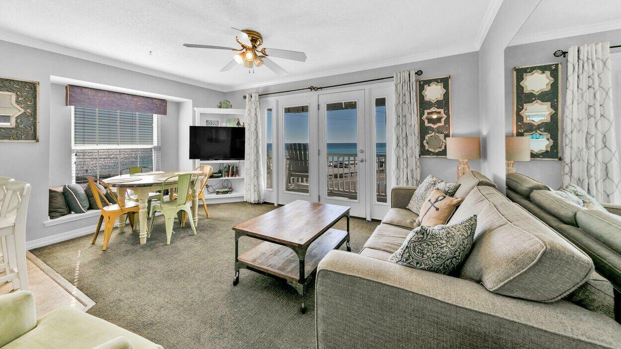 SUMMER BREEZE CONDO - Residential