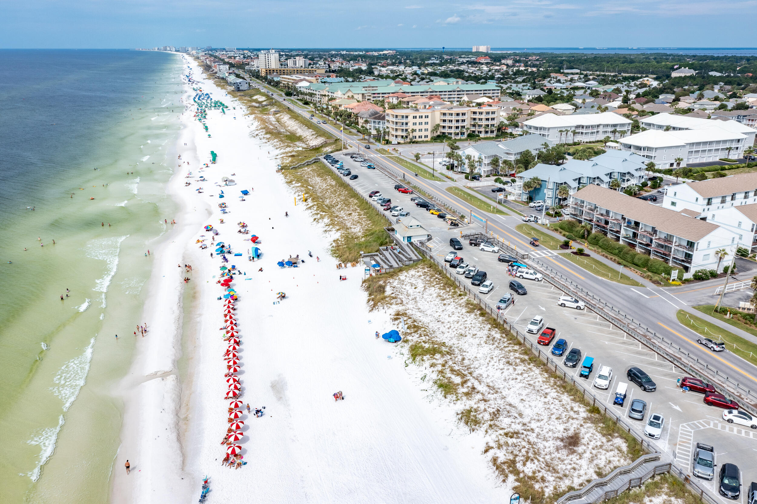 SUMMER BREEZE CONDO - Residential