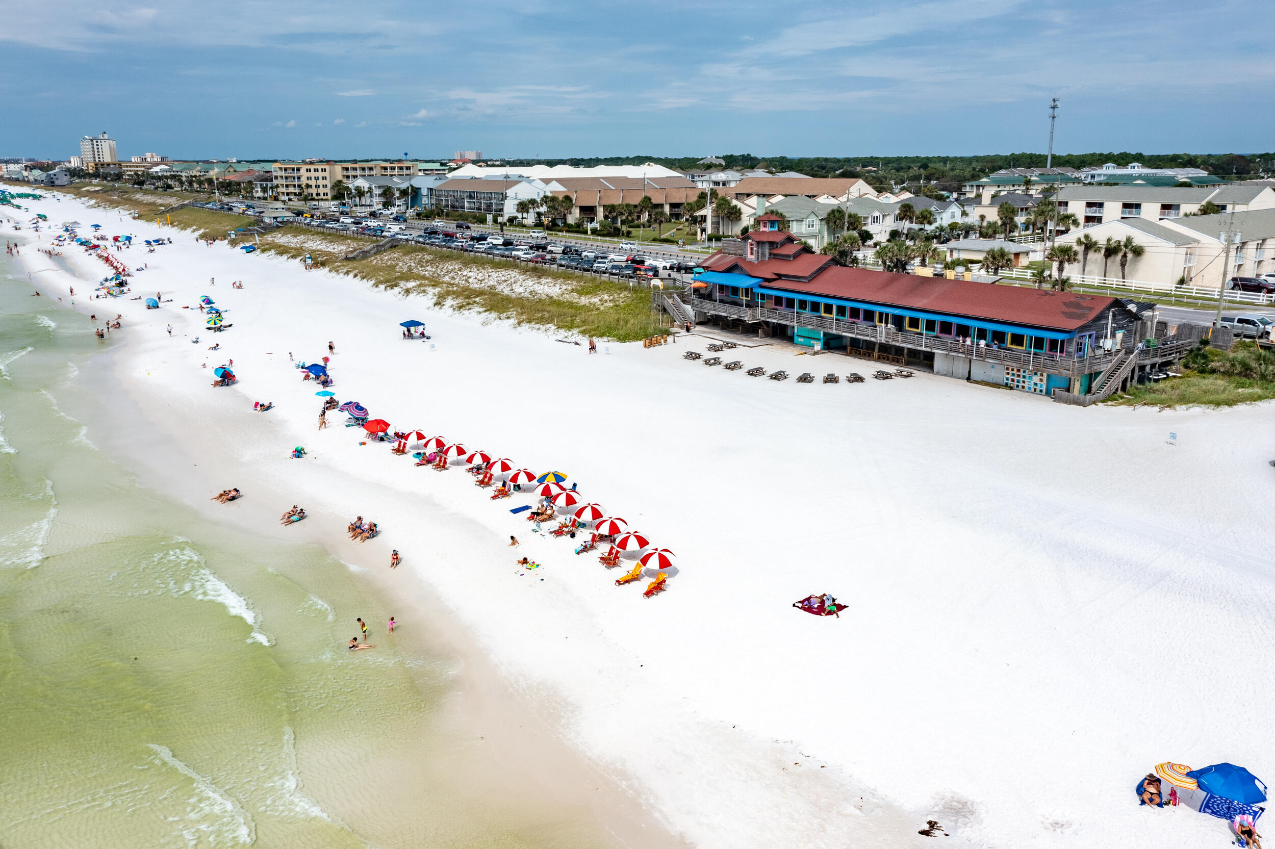 SUMMER BREEZE CONDO - Residential