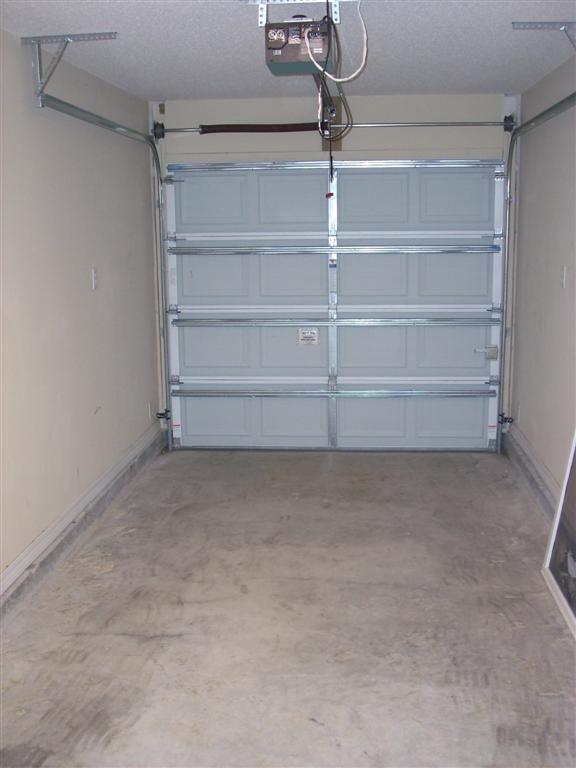 OAK PARK TOWNHOMES - Residential