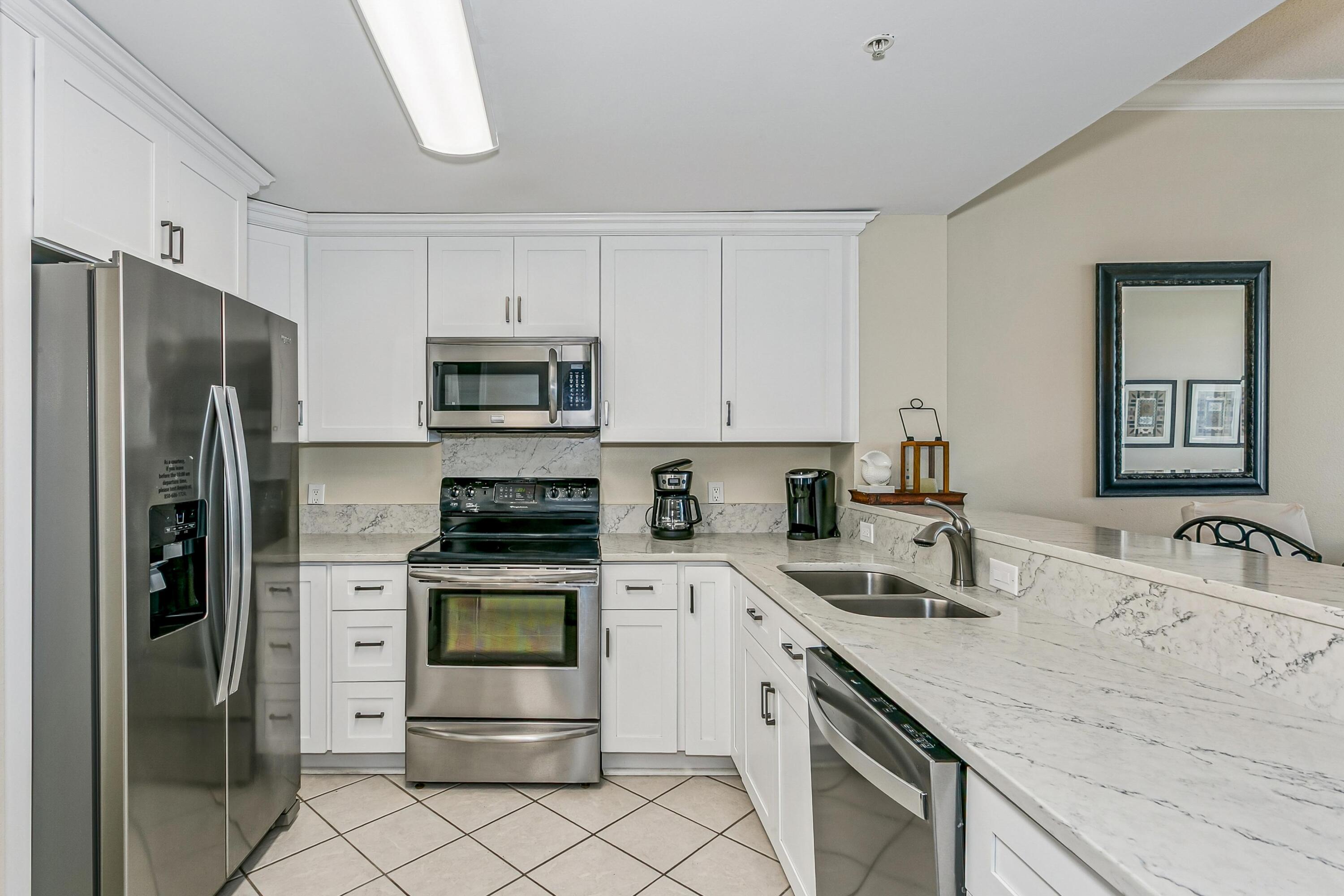 SUMMERWIND CONDOS - Residential