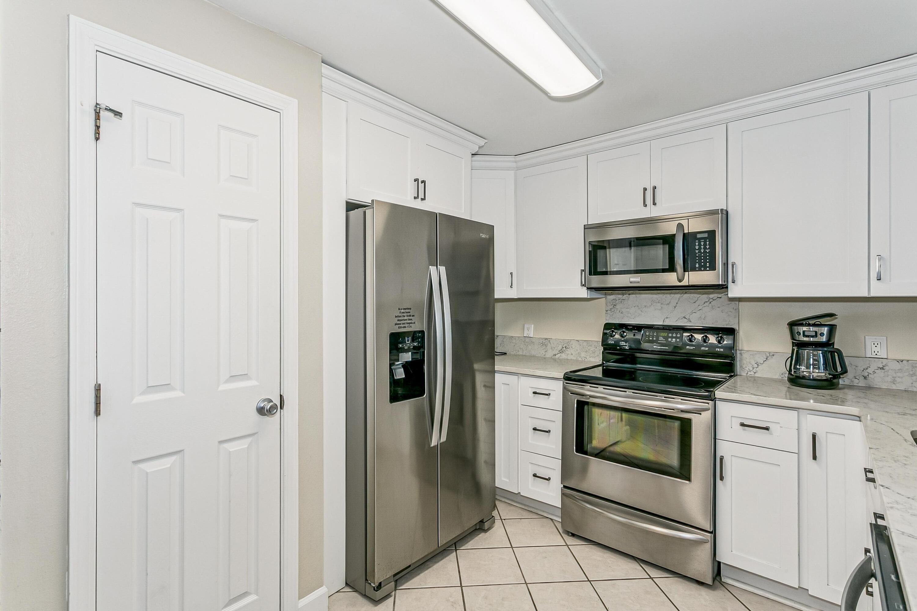 SUMMERWIND CONDOS - Residential