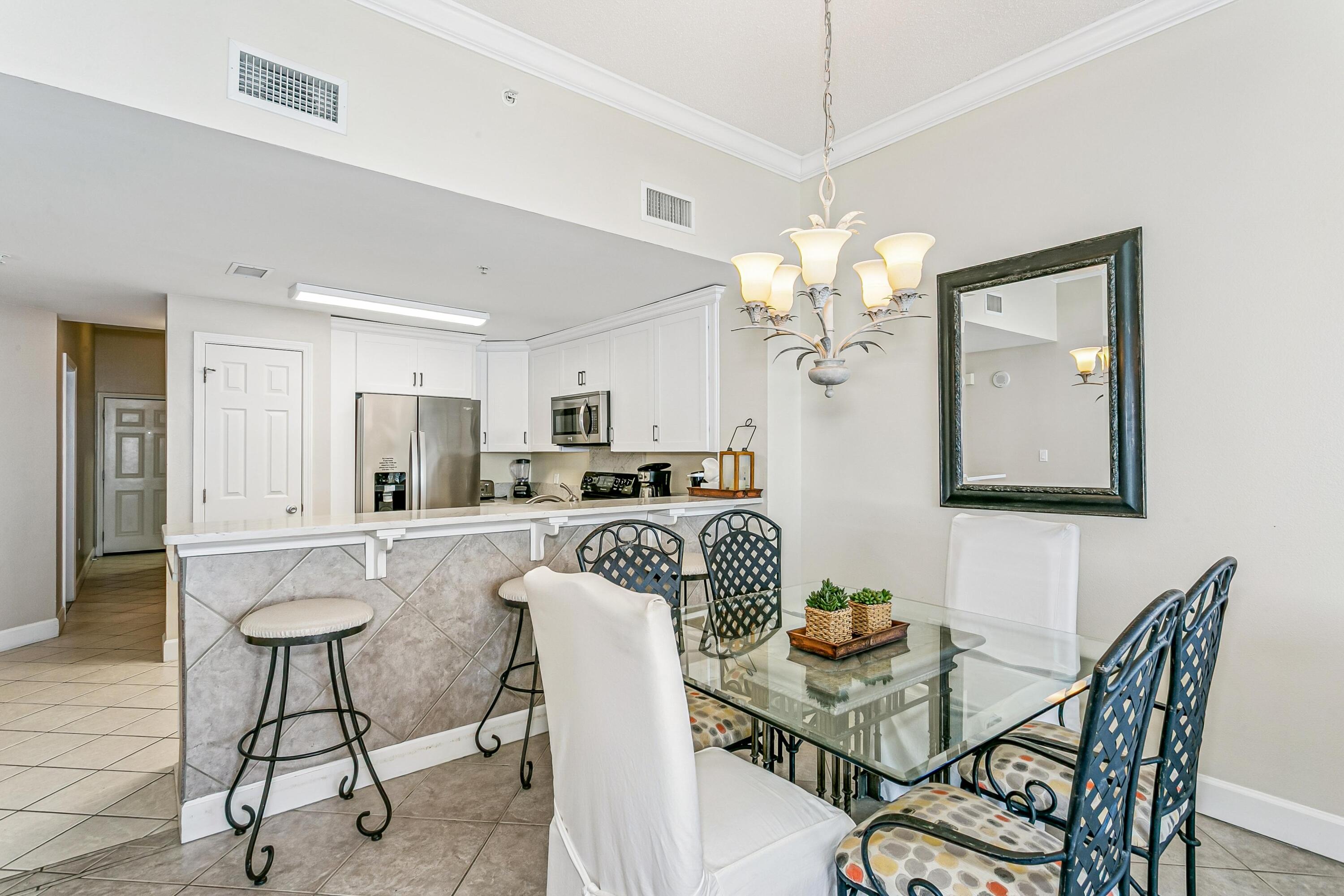 SUMMERWIND CONDOS - Residential