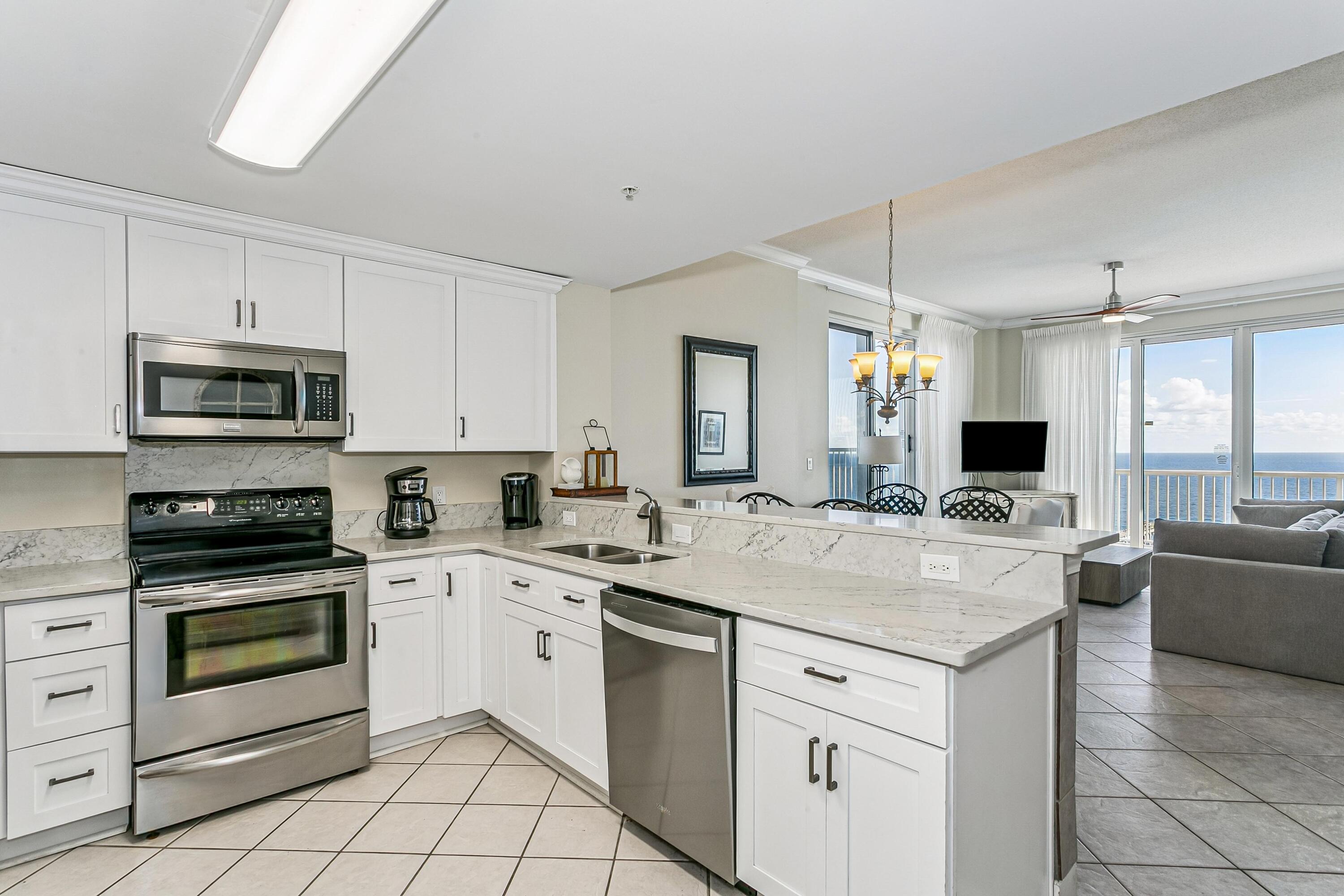 SUMMERWIND CONDOS - Residential