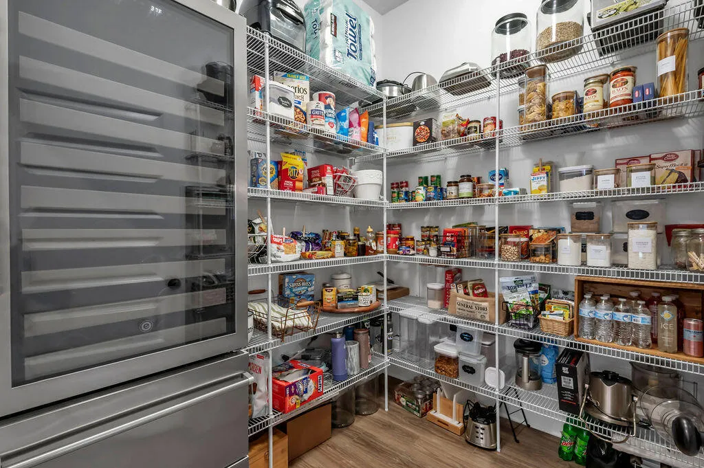 Niceville, Florida 32578, United States, 4 Bedrooms Bedrooms, ,4 BathroomsBathrooms,Residential,Active,106722