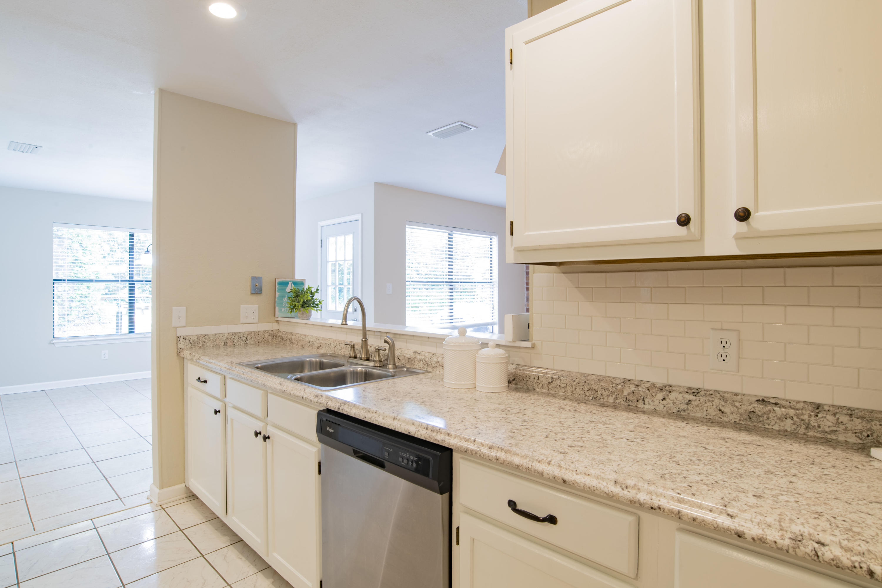 SANDPIPER VILLAGE - Residential