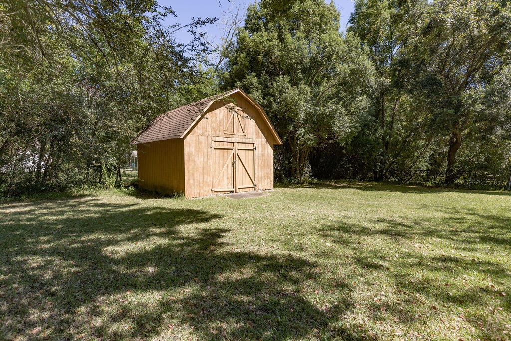 SINGLE FAM (000100) - Residential