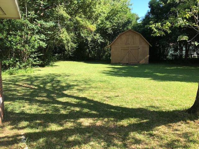 SINGLE FAM (000100) - Residential