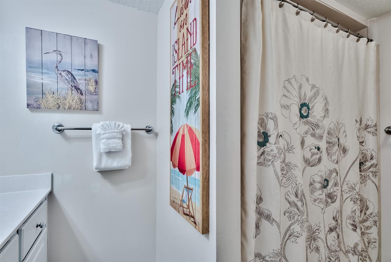 JETTY EAST CONDO - Residential