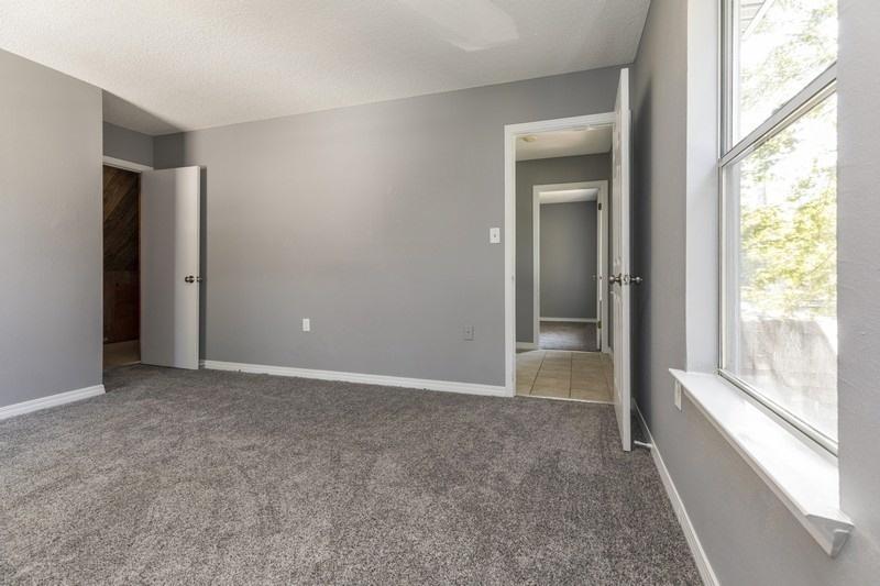 CANDLEWOOD VILLAGE LOT 12 BLK A - Residential
