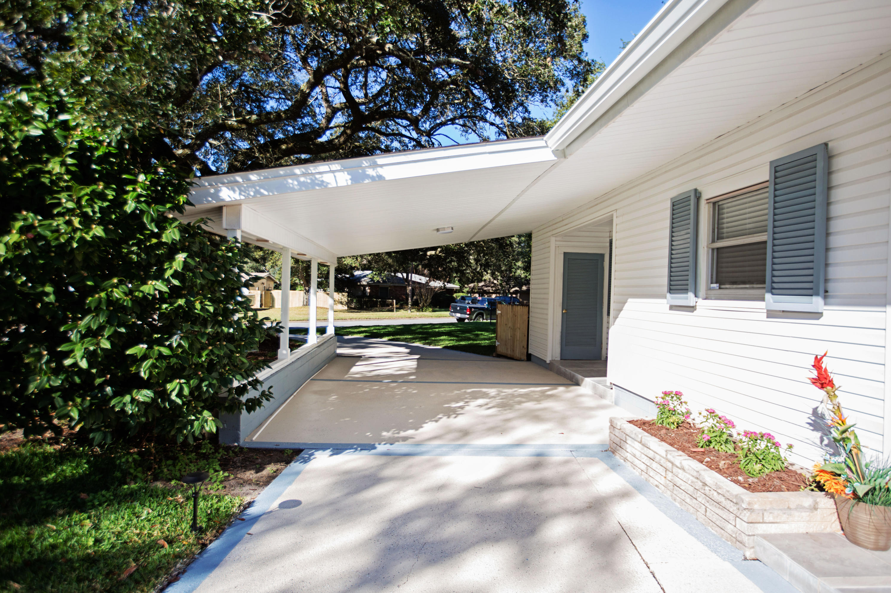 Villa Russ Park - Residential