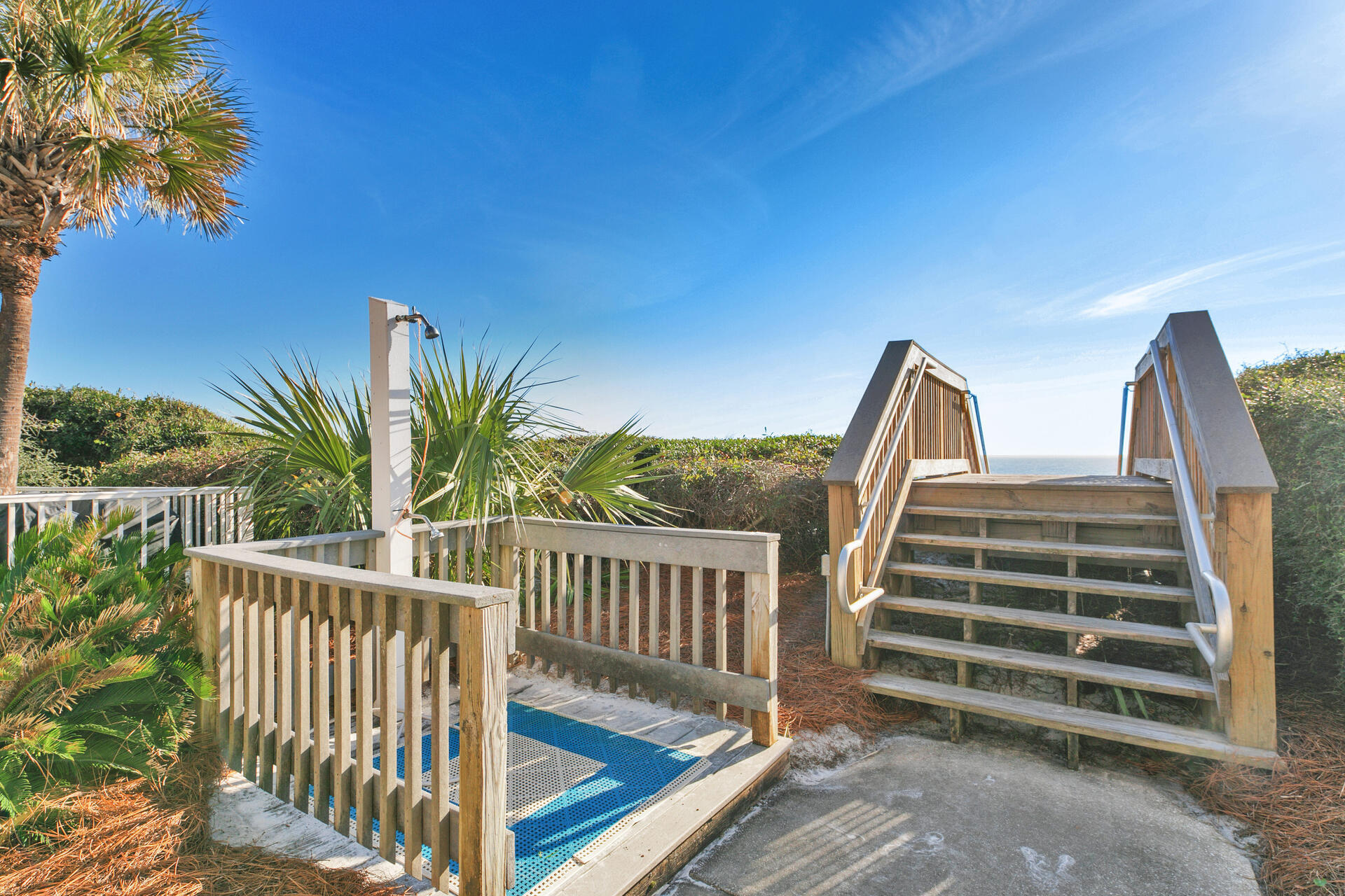 TRANQUILLITY ON THE BEACH - Residential
