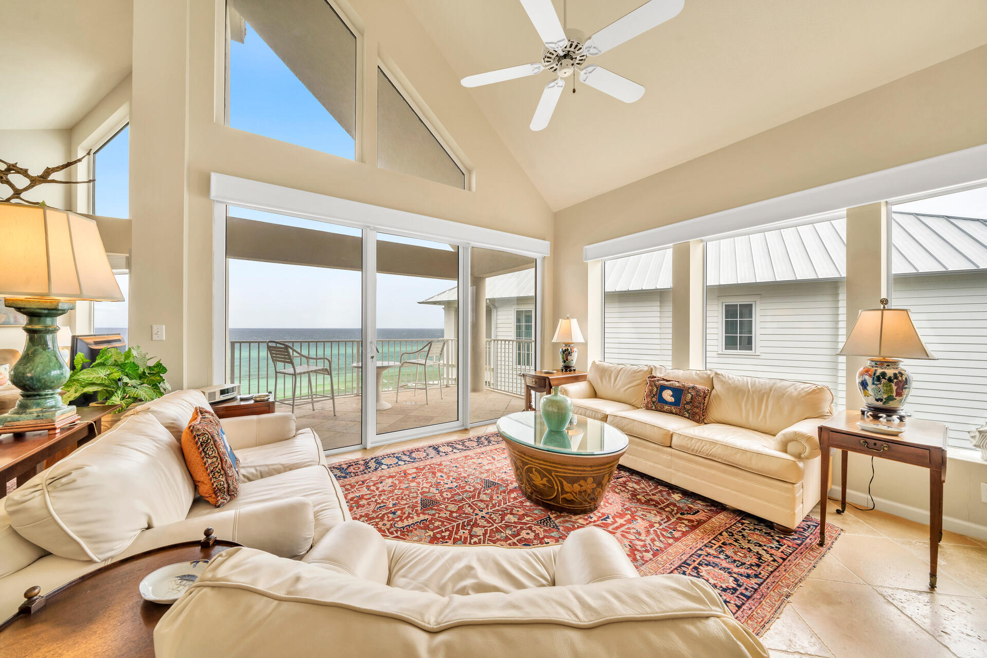 TRANQUILLITY ON THE BEACH - Residential