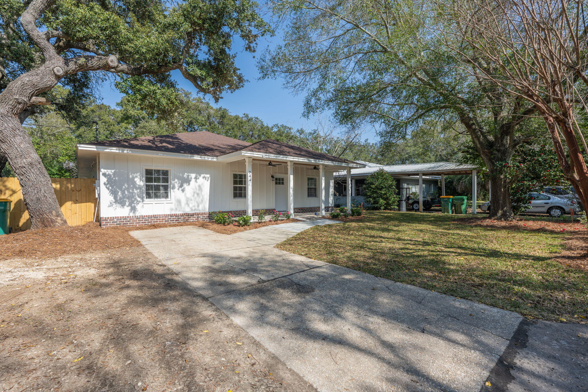 EGLIN HIGHWAY - Residential