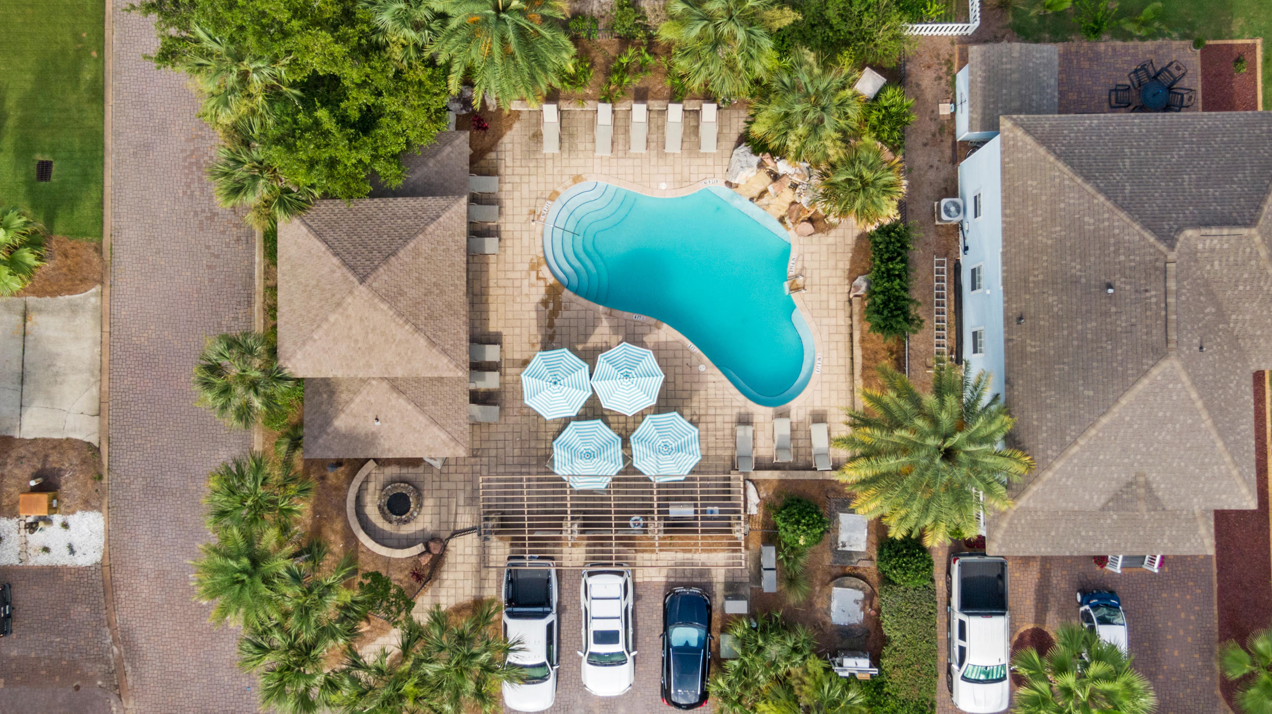 SANTA ROSA GOLF VILLAS - Residential