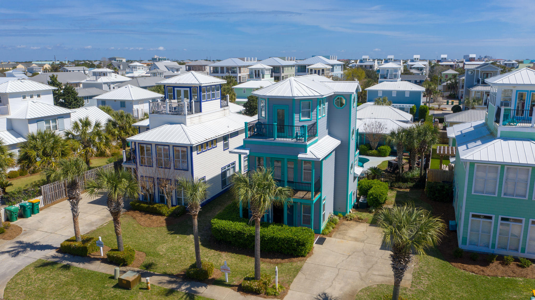 CRYSTAL BEACH - Residential