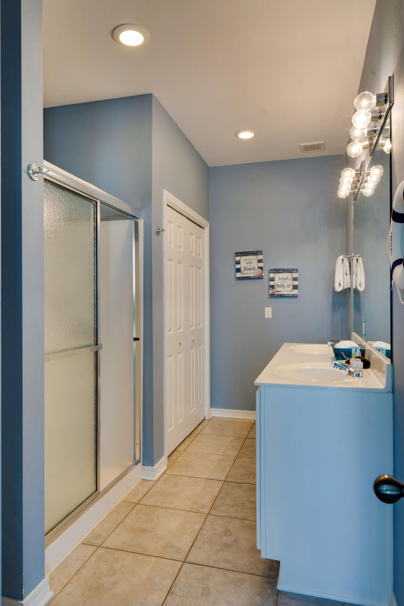 CRYSTAL BEACH - Residential