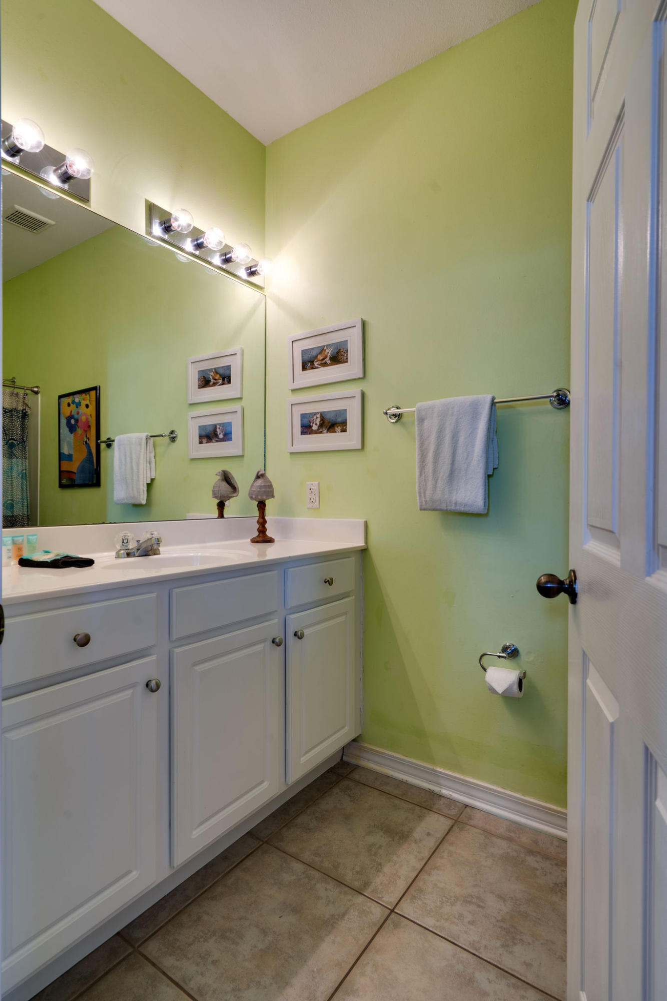 CRYSTAL BEACH - Residential