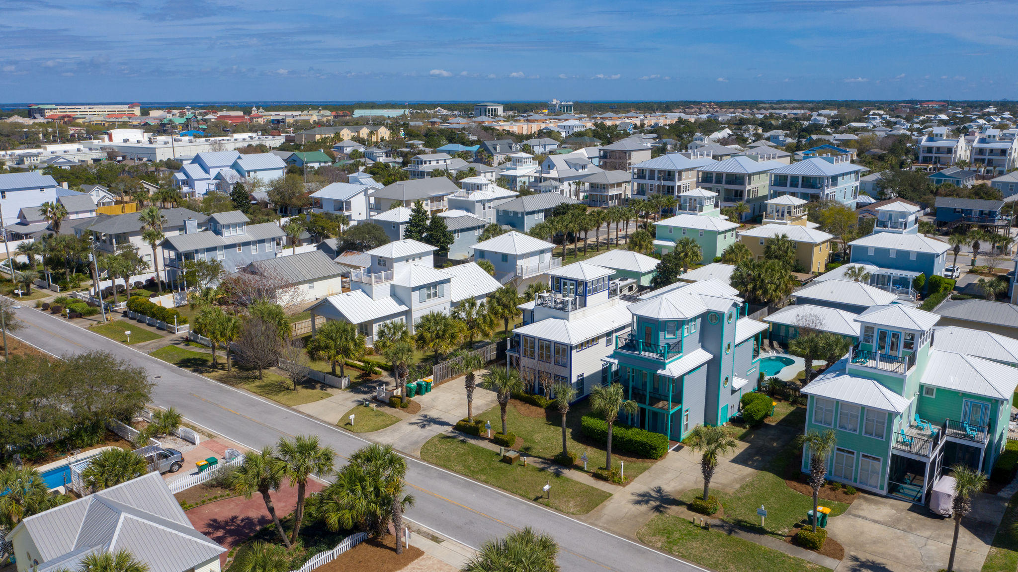 CRYSTAL BEACH - Residential