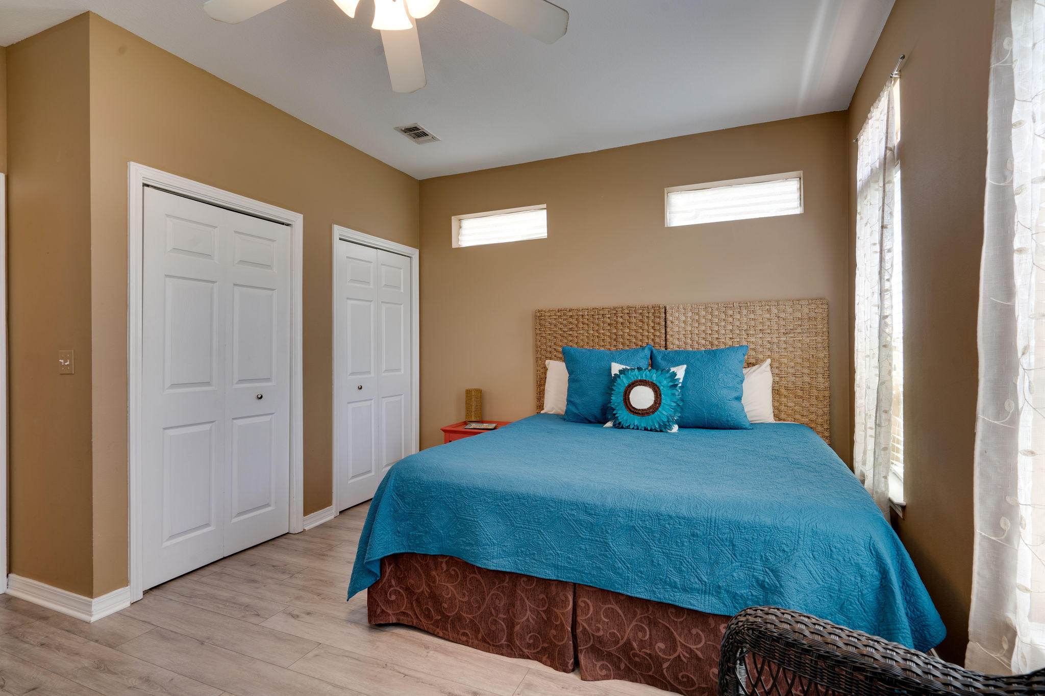 CRYSTAL BEACH - Residential