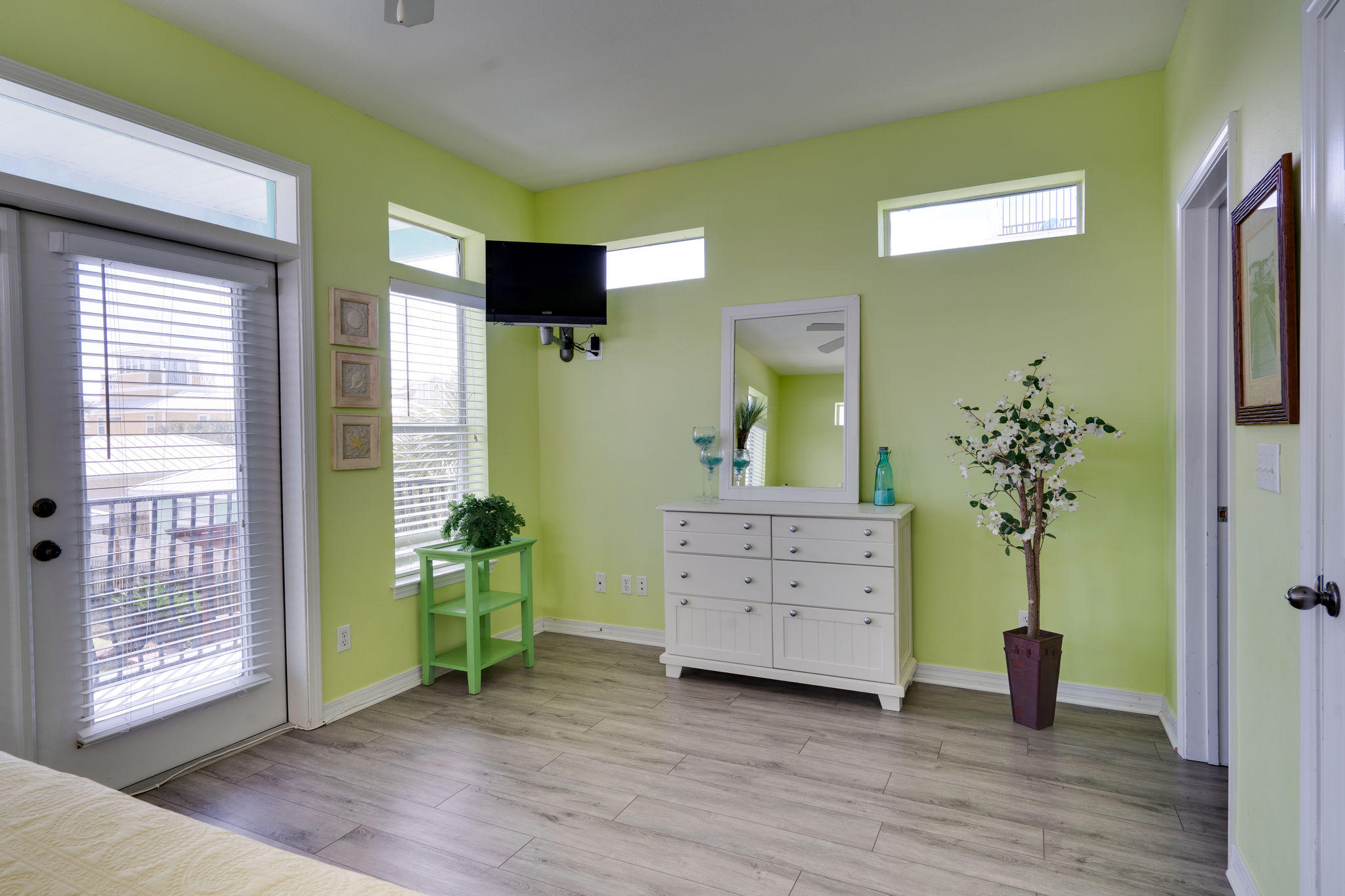 CRYSTAL BEACH - Residential