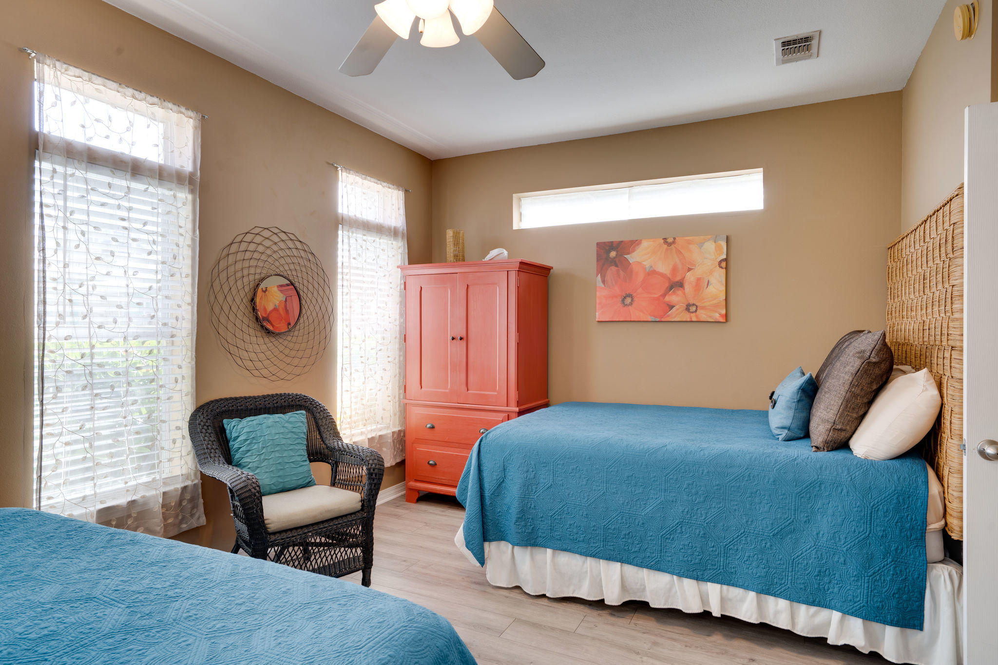 CRYSTAL BEACH - Residential