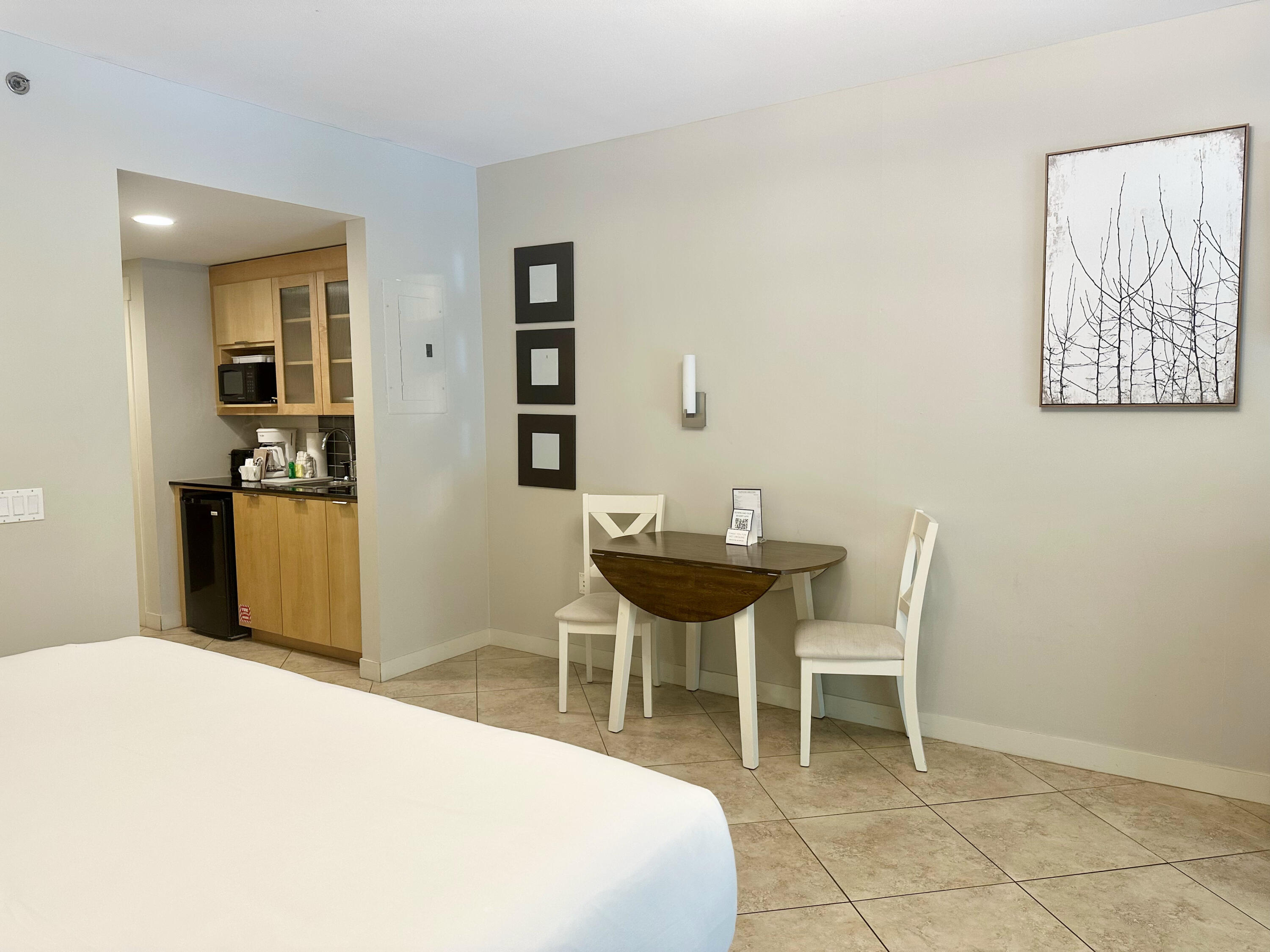 BAHIA CONDO - Residential