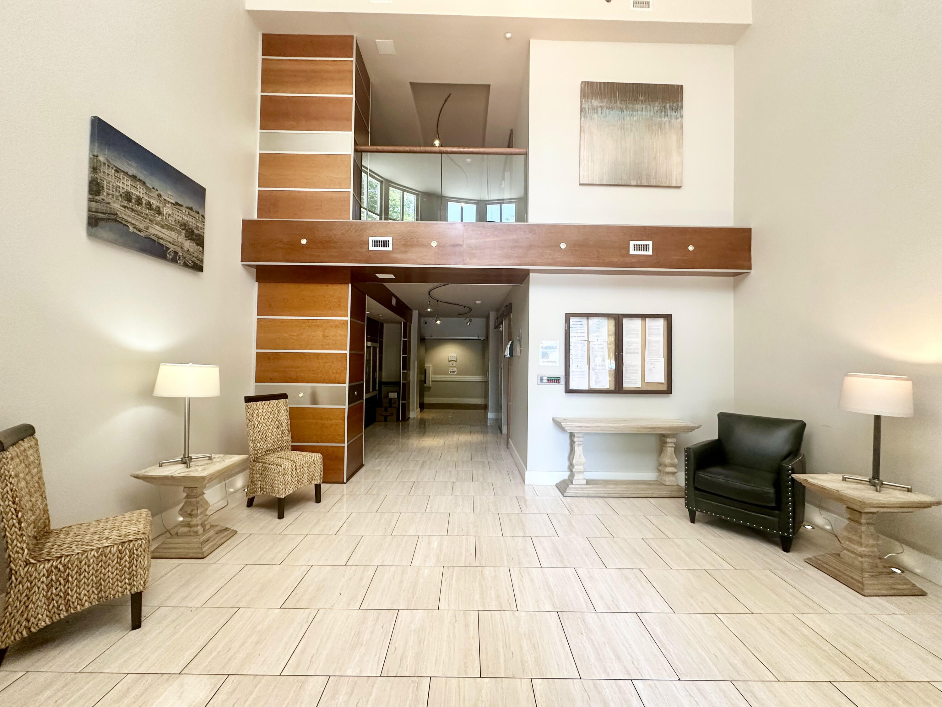 BAHIA CONDO - Residential