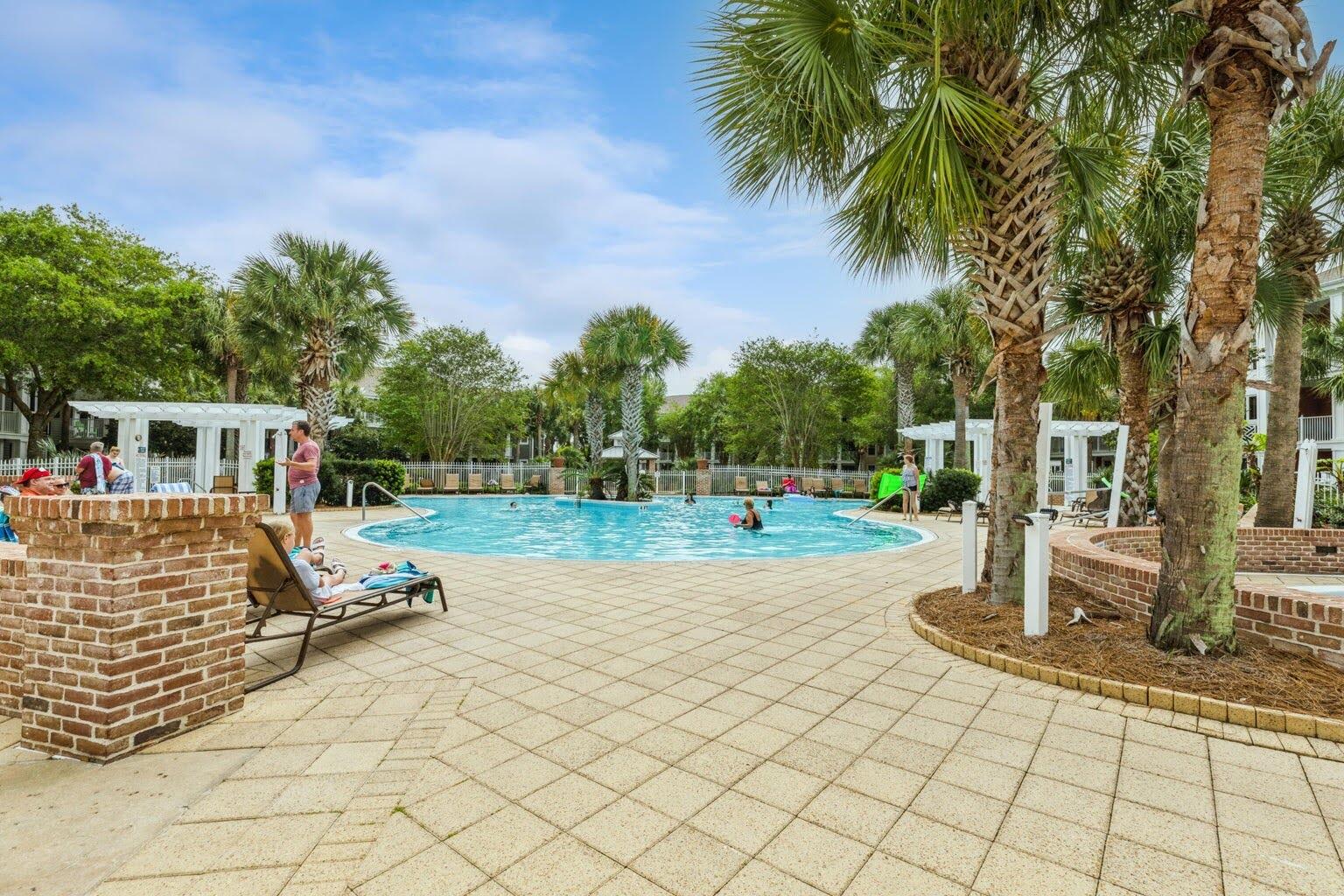 BAHIA CONDO - Residential