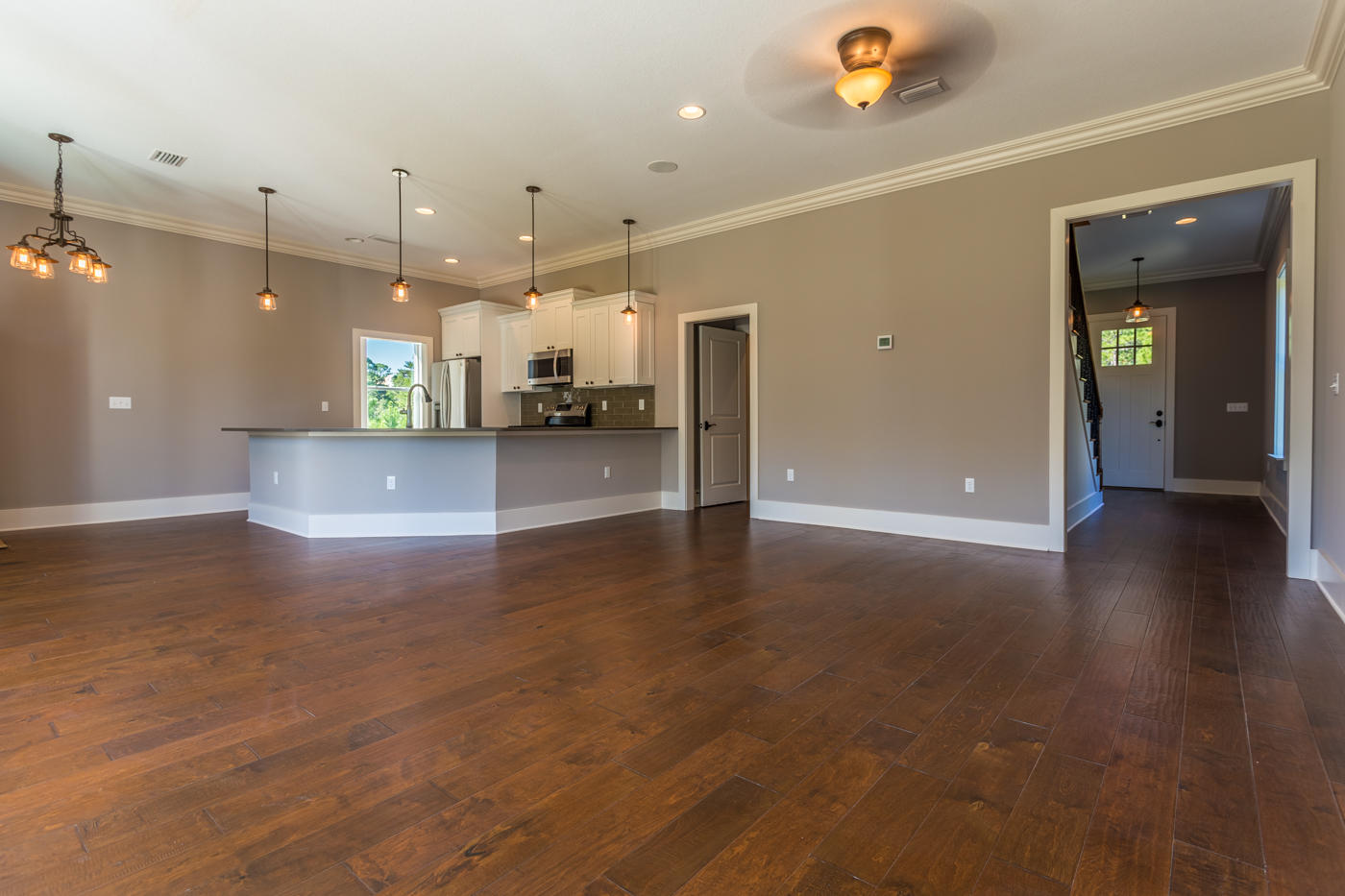 FRANGISTA BEACH 2ND ADDN - Residential