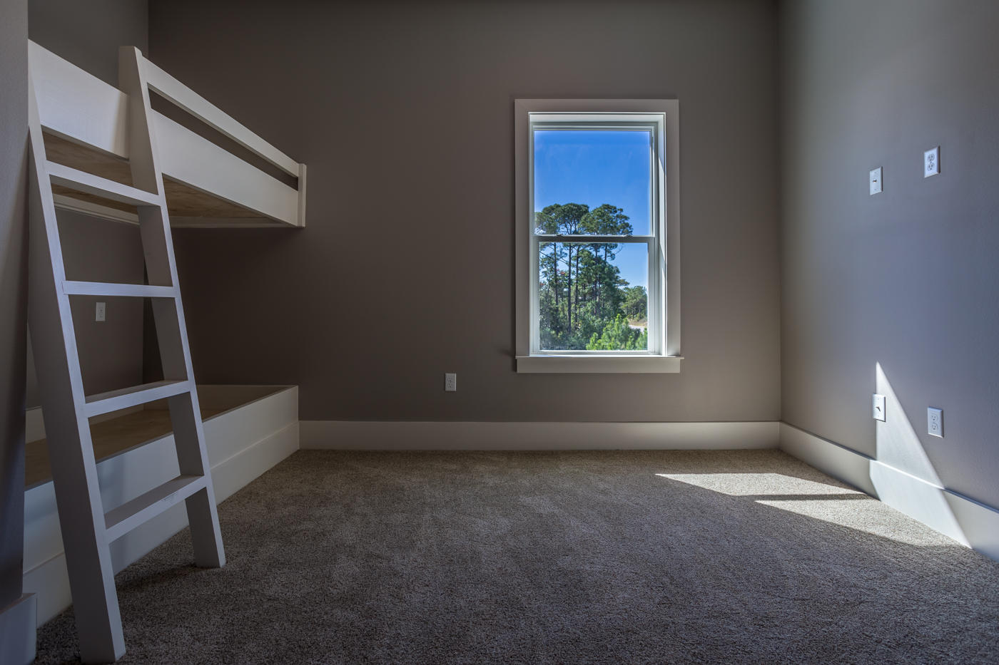 FRANGISTA BEACH 2ND ADDN - Residential