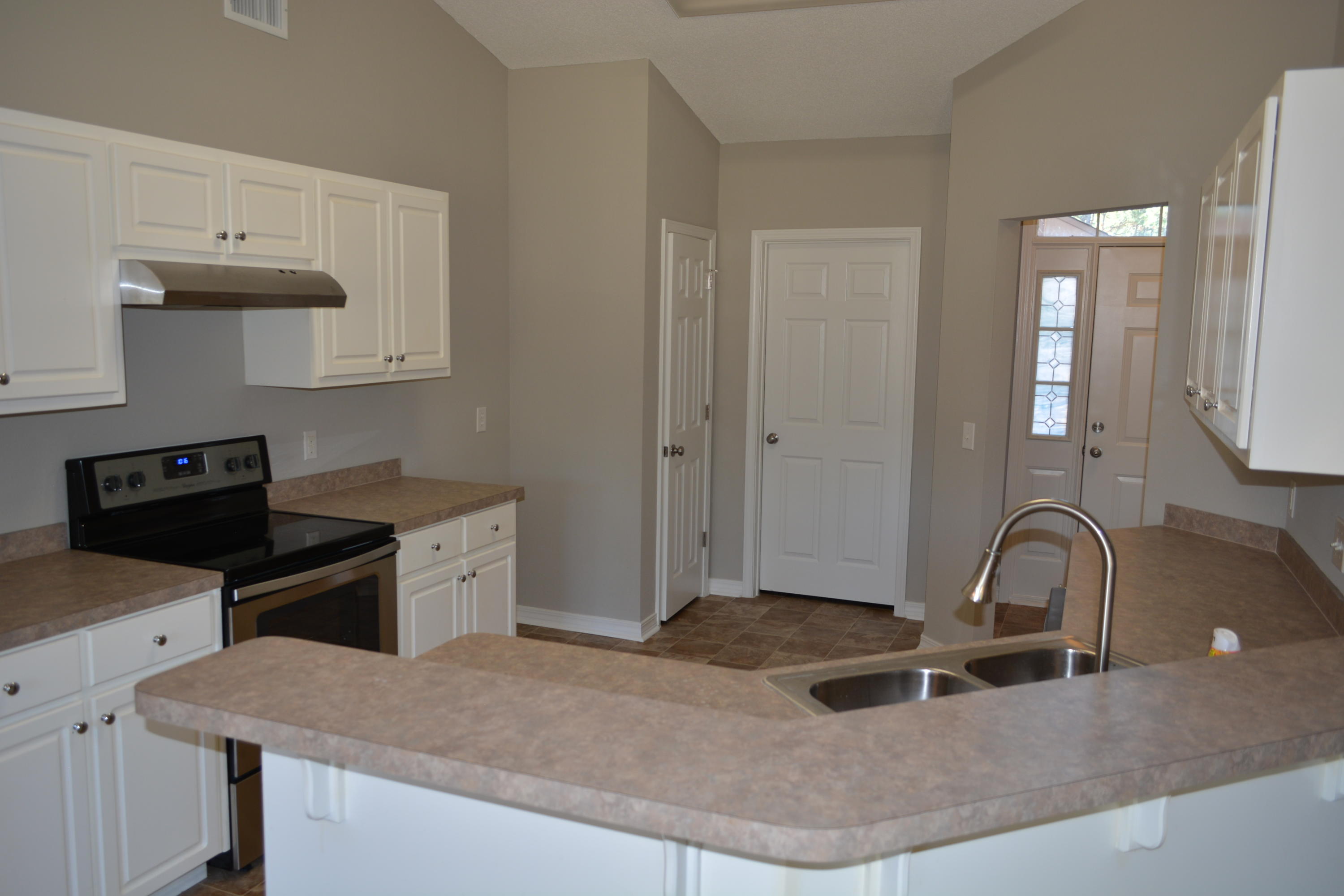 HOLLEY BY THE SEA - Residential